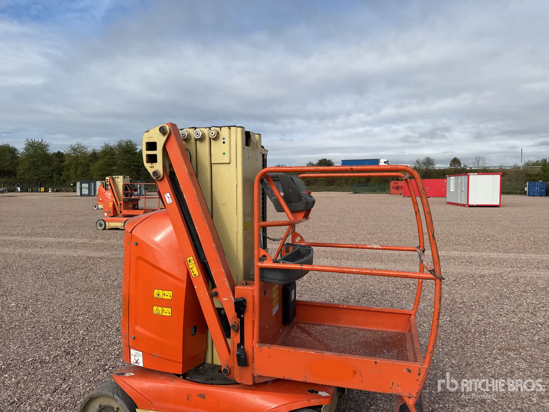 2012 JLG TOUCAN 8E