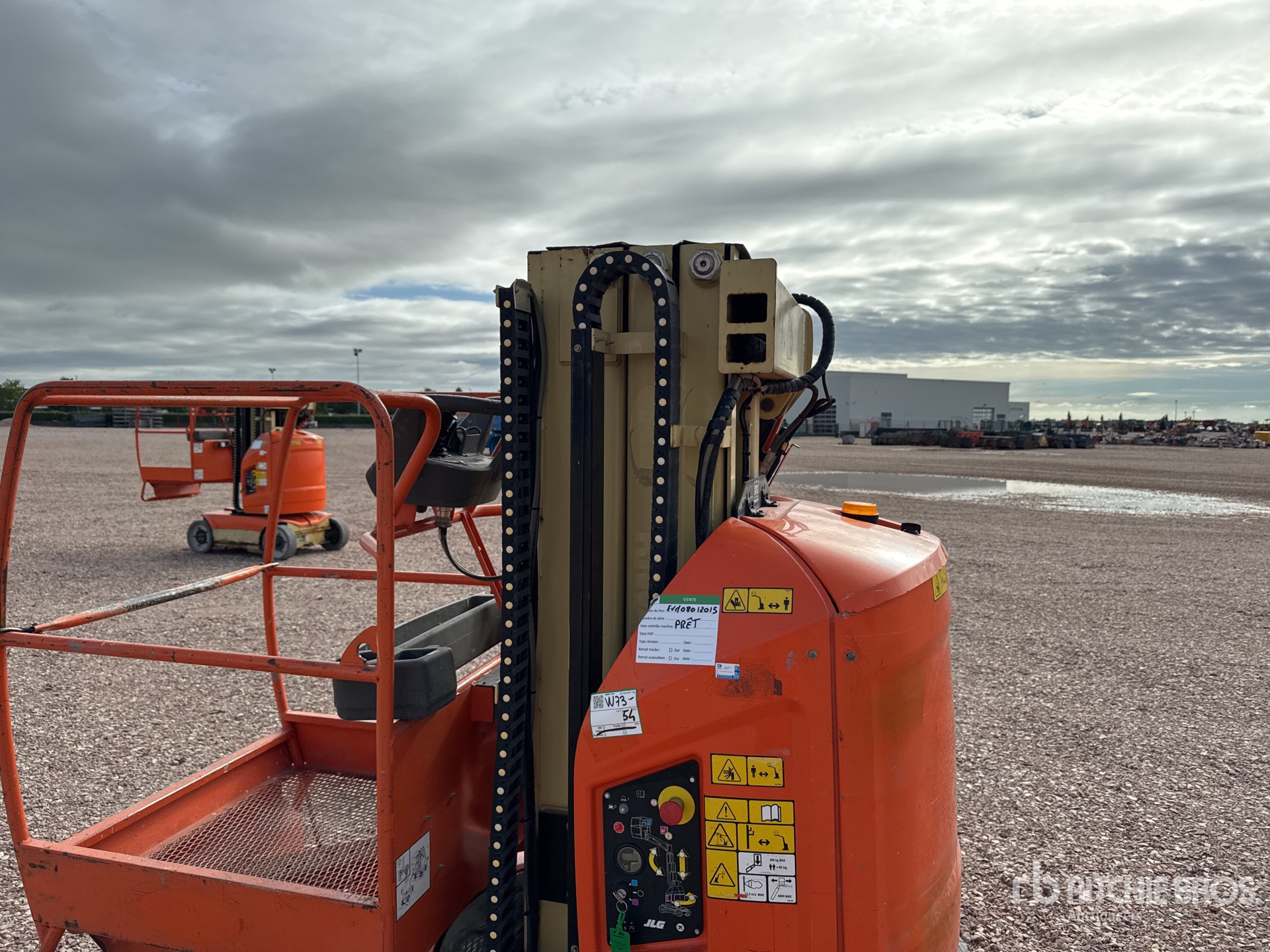 2012 JLG TOUCAN 8E