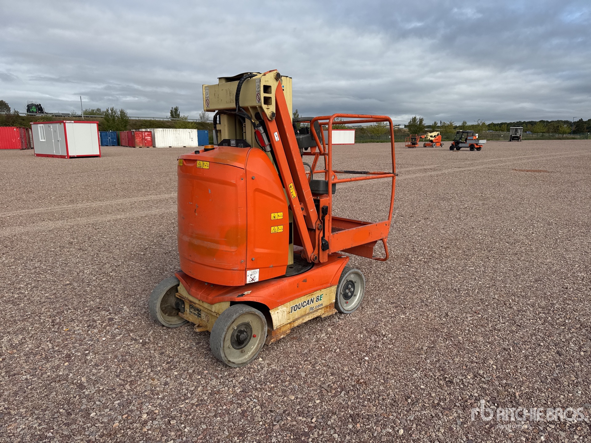 Photo of 2012 JLG TOUCAN 8E