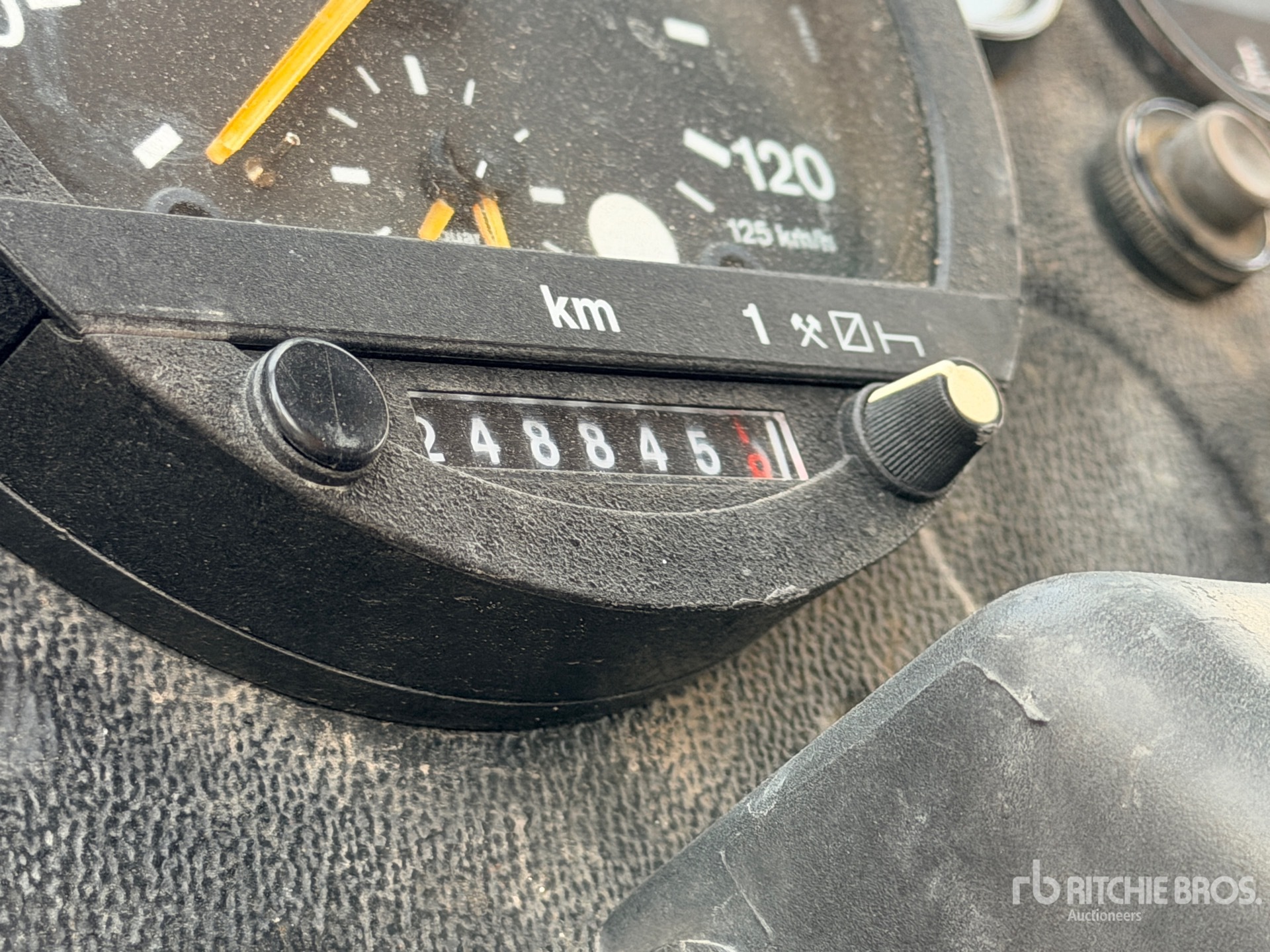 1991 Renault 110-150