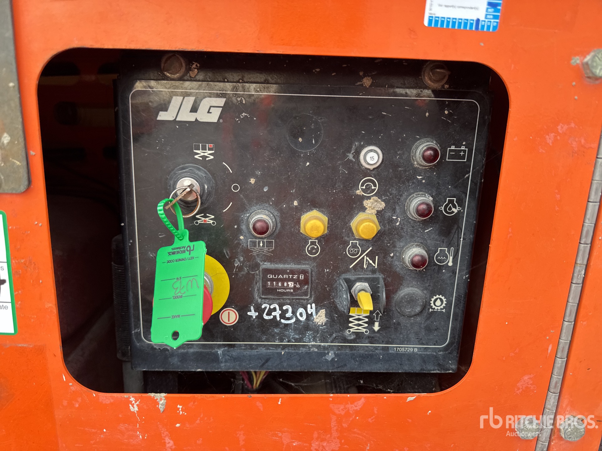2015 JLG 260MRT