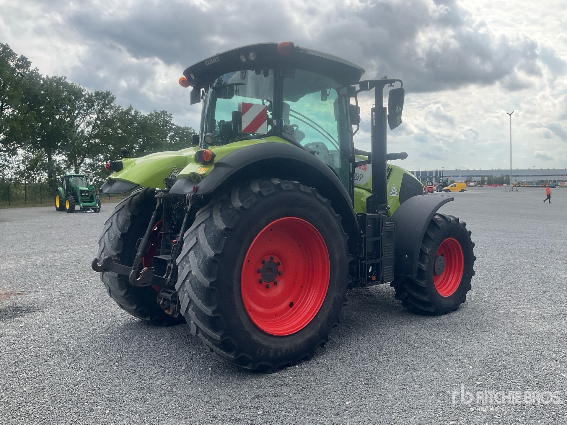 2021 Claas AXION 800