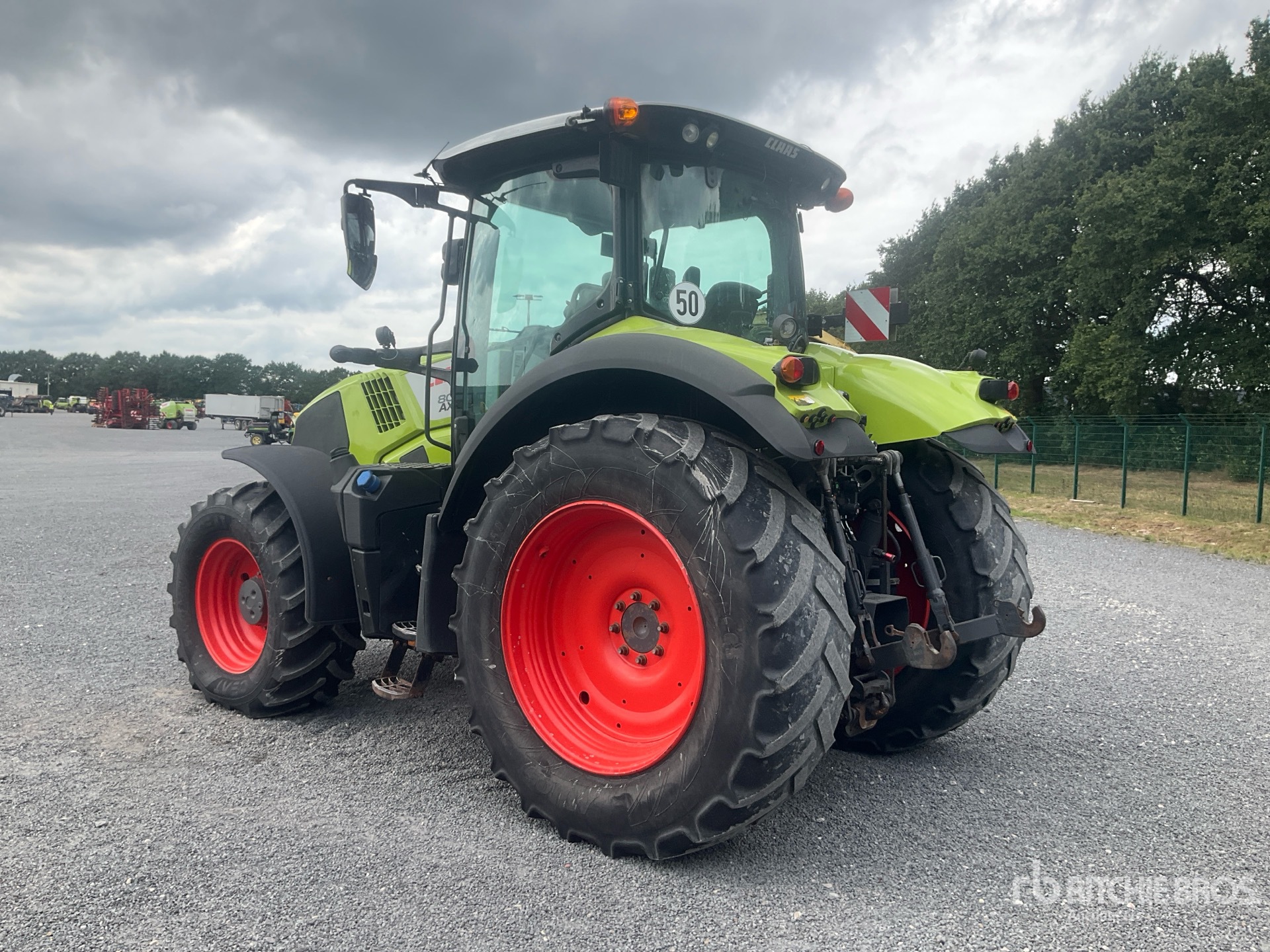 2021 Claas AXION 800