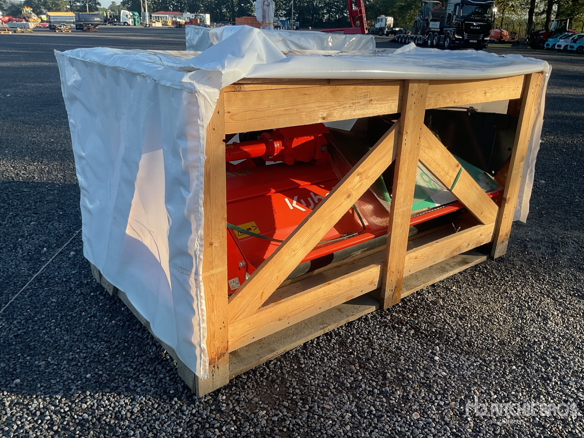 Photo of 2024 Kubota SE1151 UB