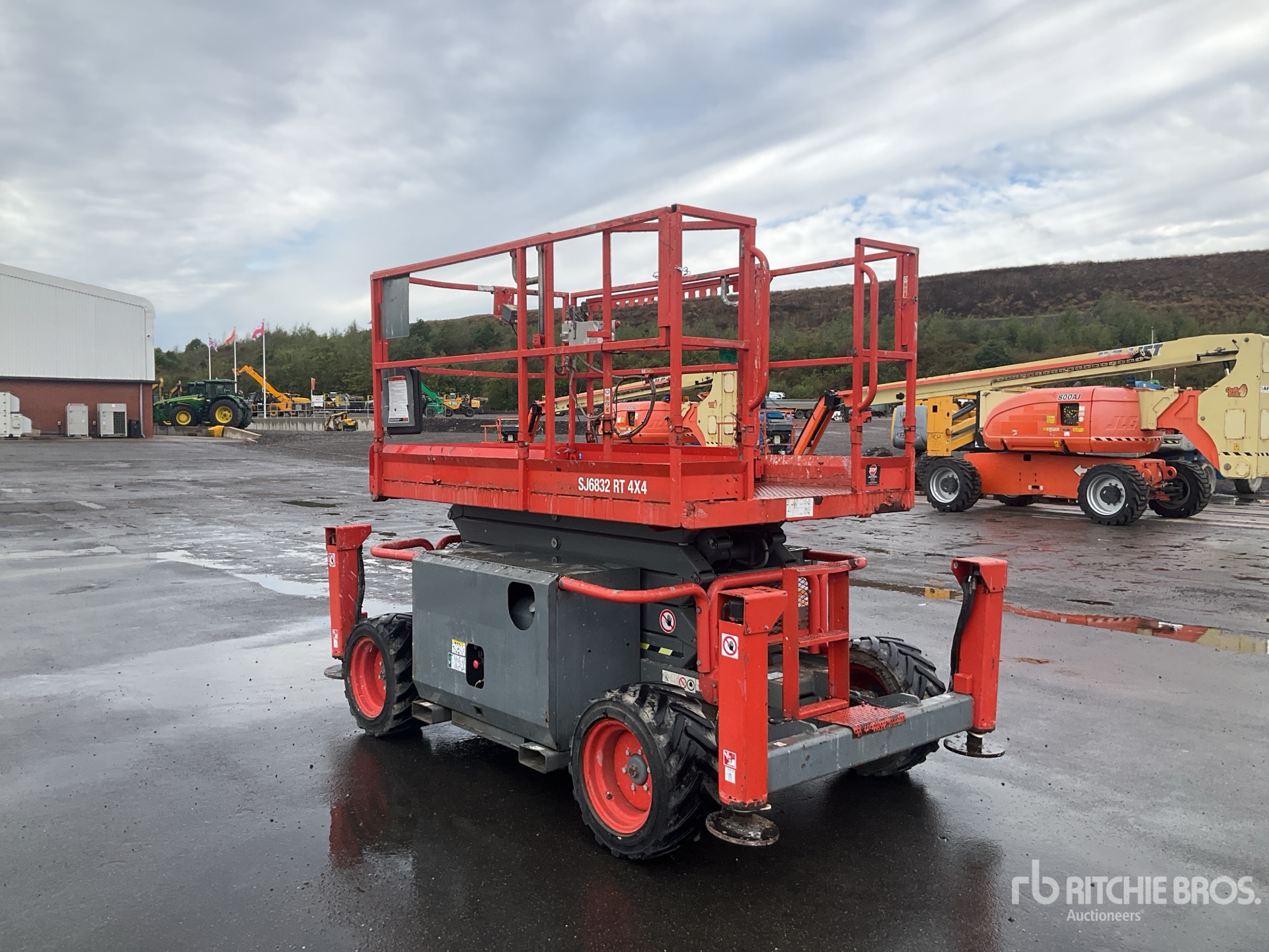 2016 Skyjack SJ6832RT