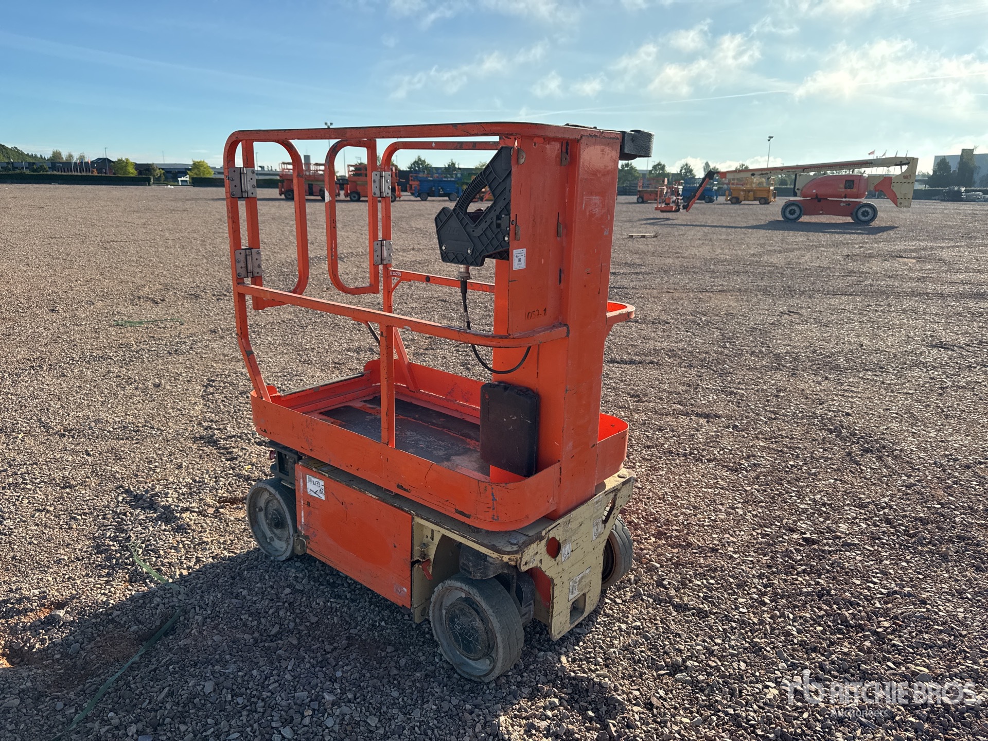 2015 JLG 1230ES
