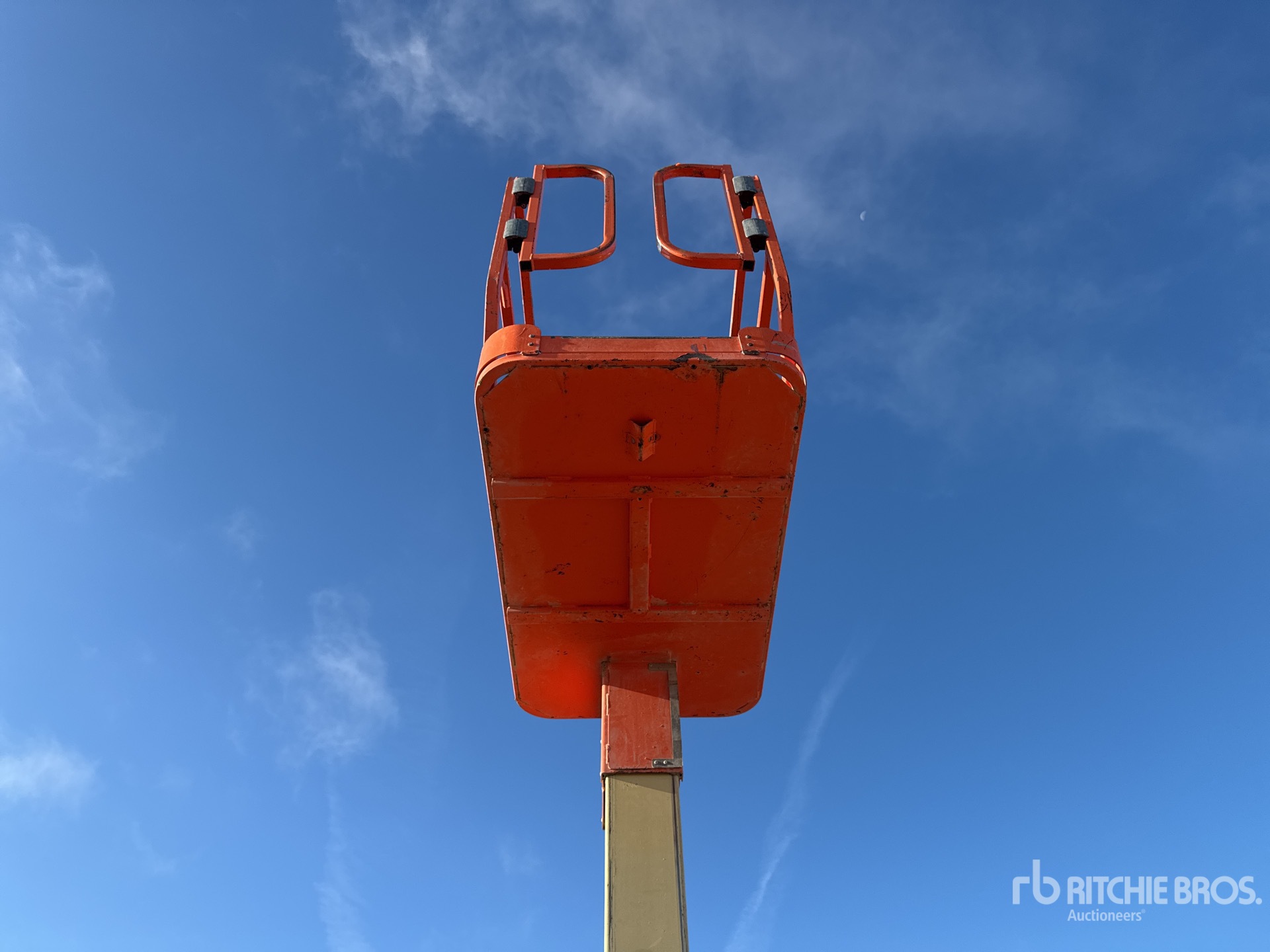 2015 JLG 1230ES