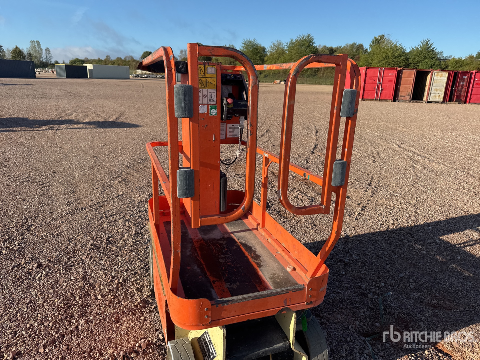 2015 JLG 1230ES