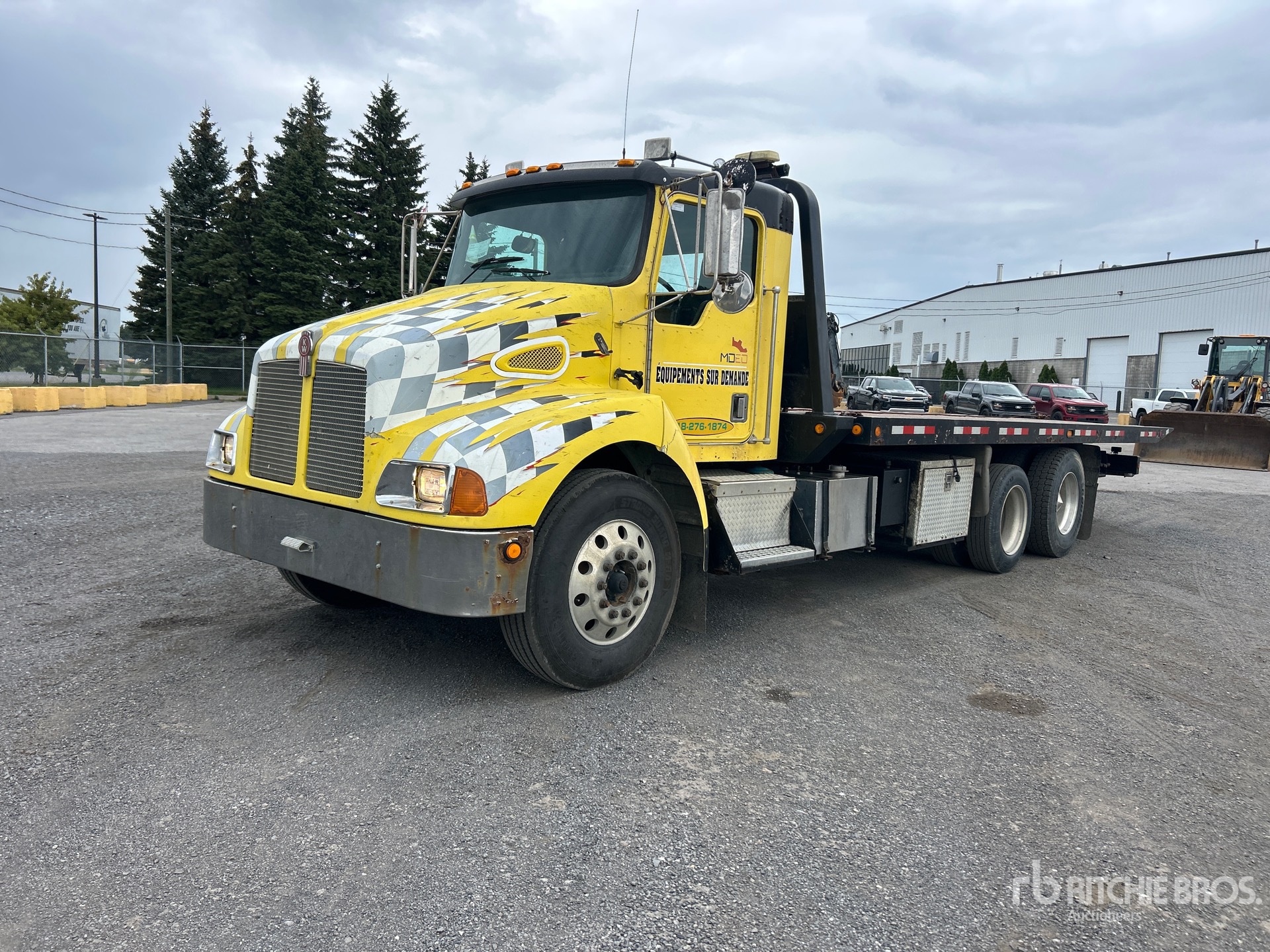 2014 Kenworth T300