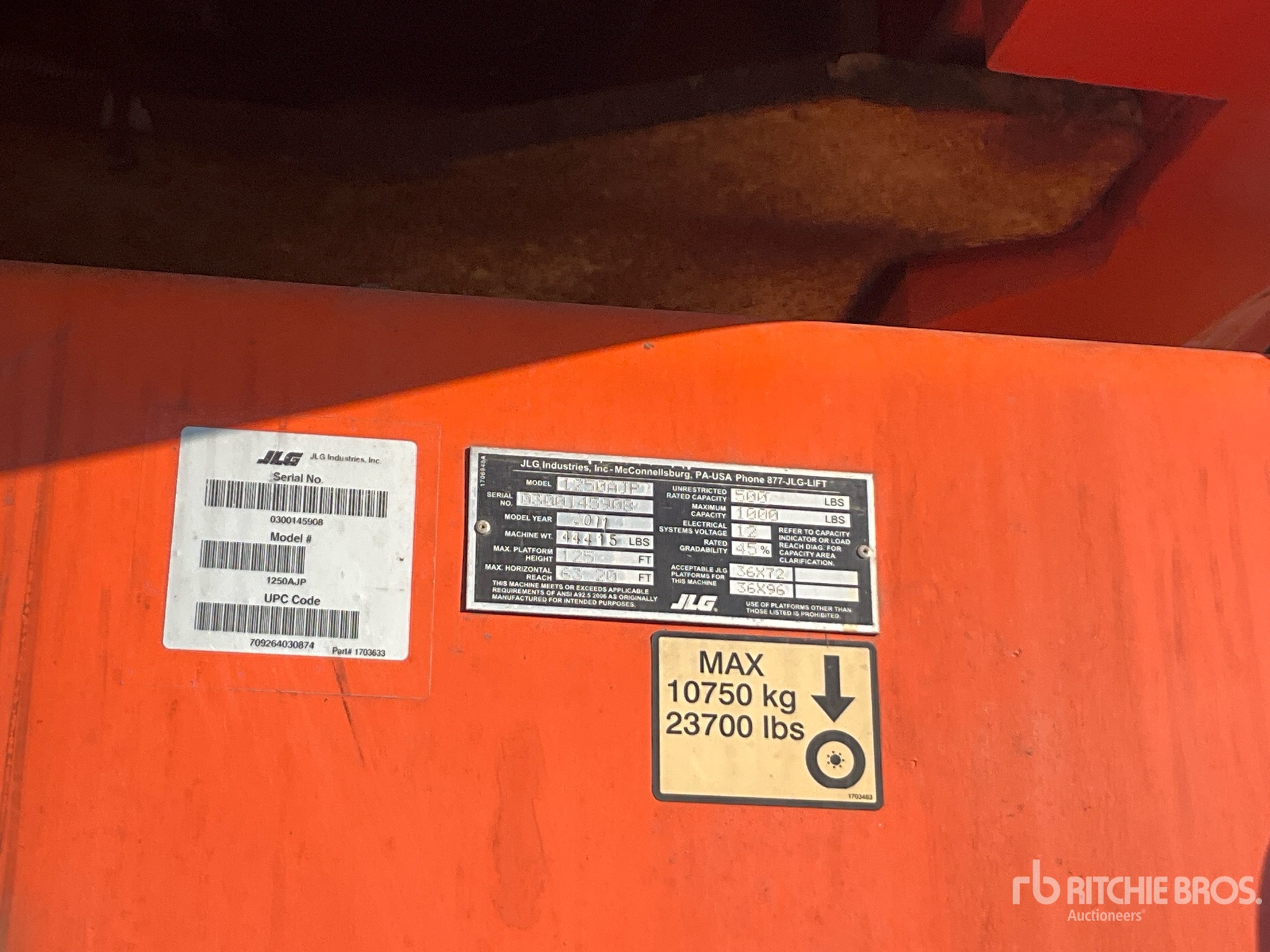2011 JLG 1250AJP