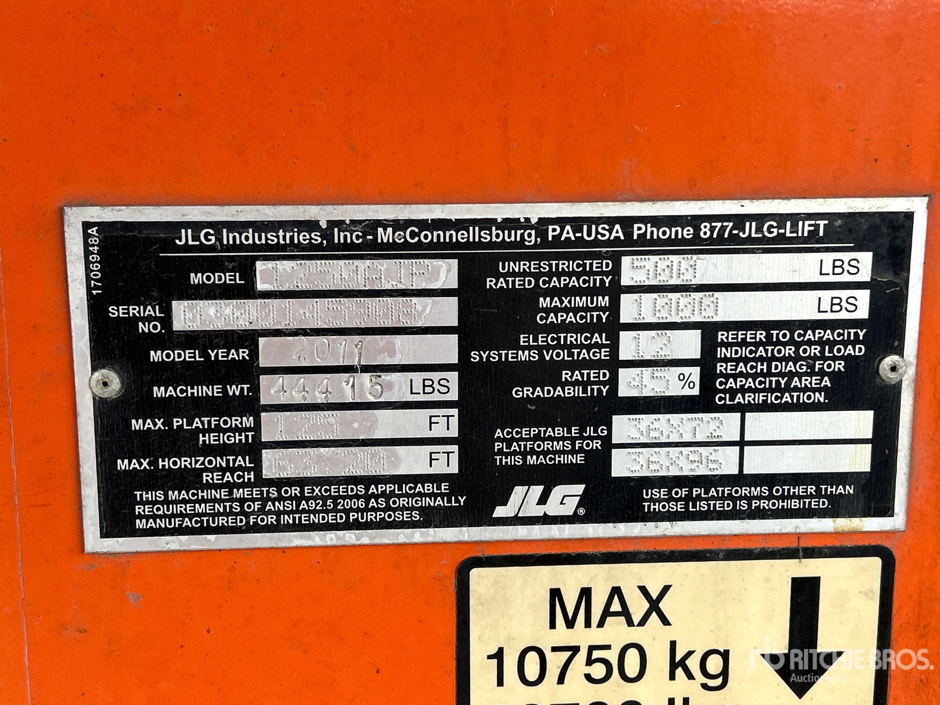 2011 JLG 1250AJP