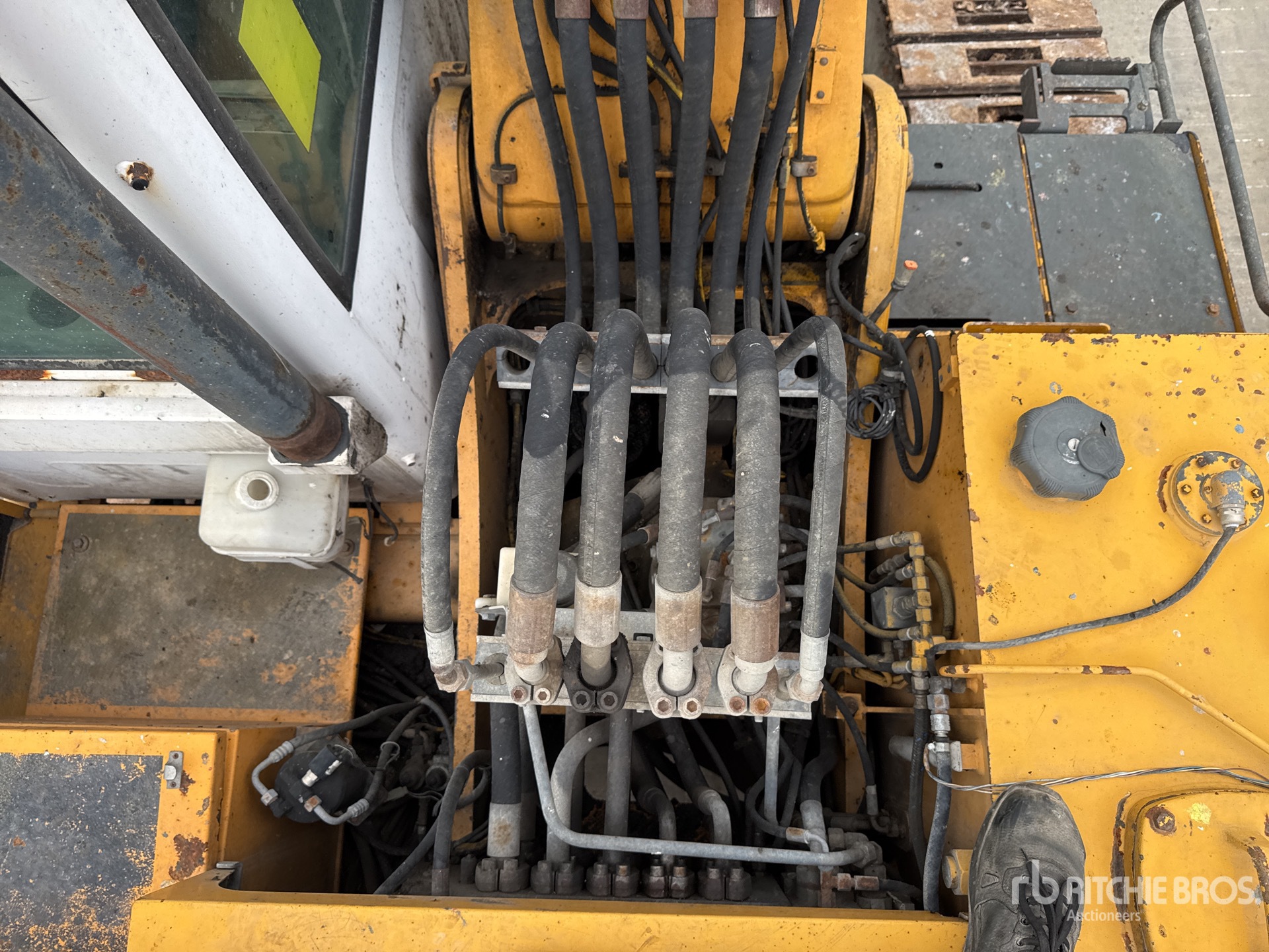 2007 Liebherr R904CHDSL