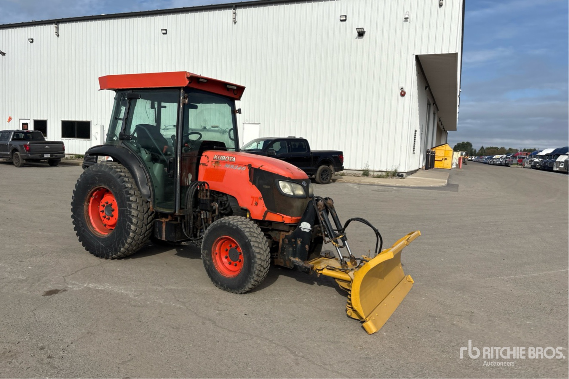 2014 Kubota M8540