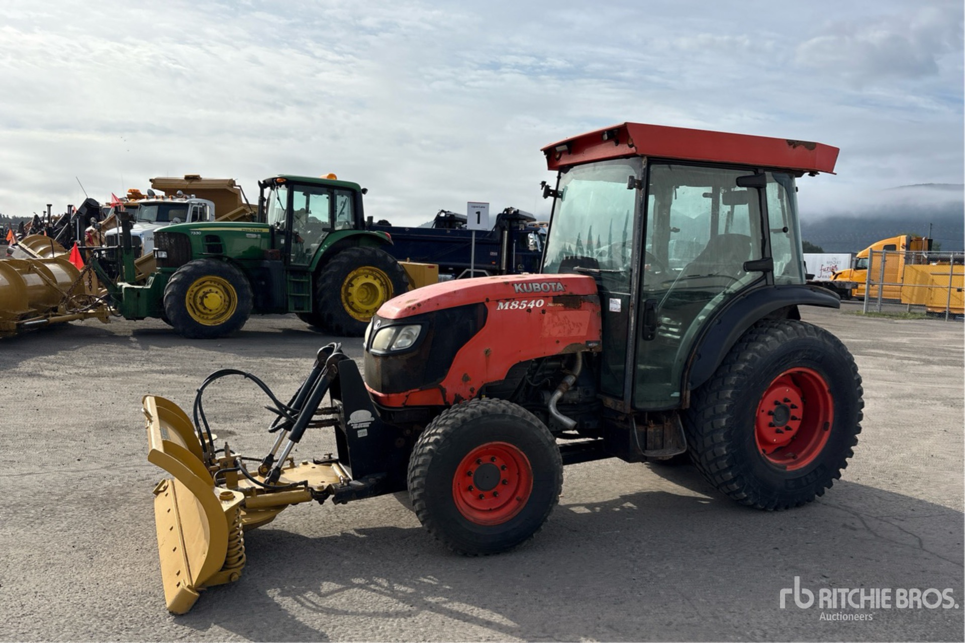 2014 Kubota M8540