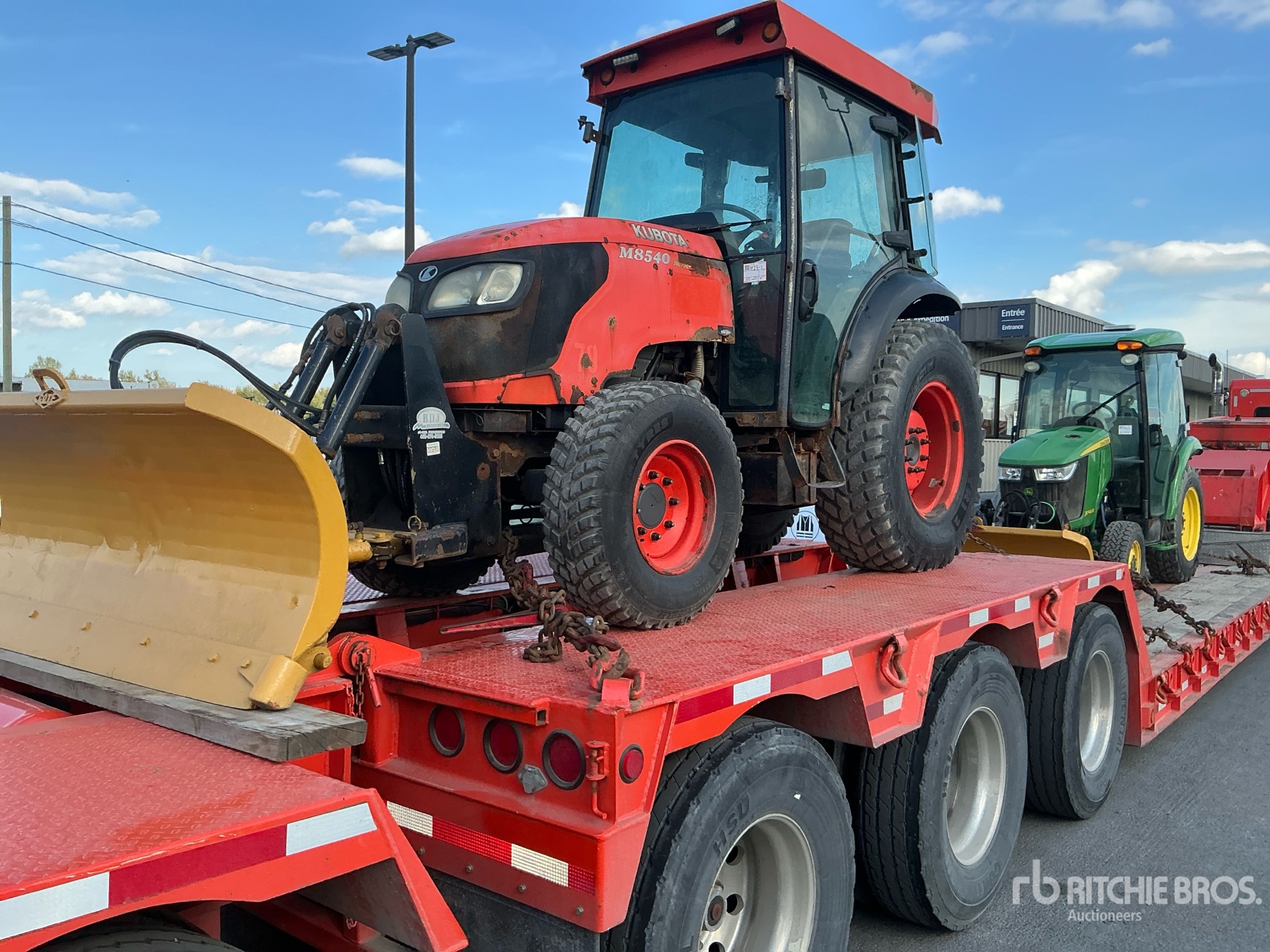 2014 Kubota M8540