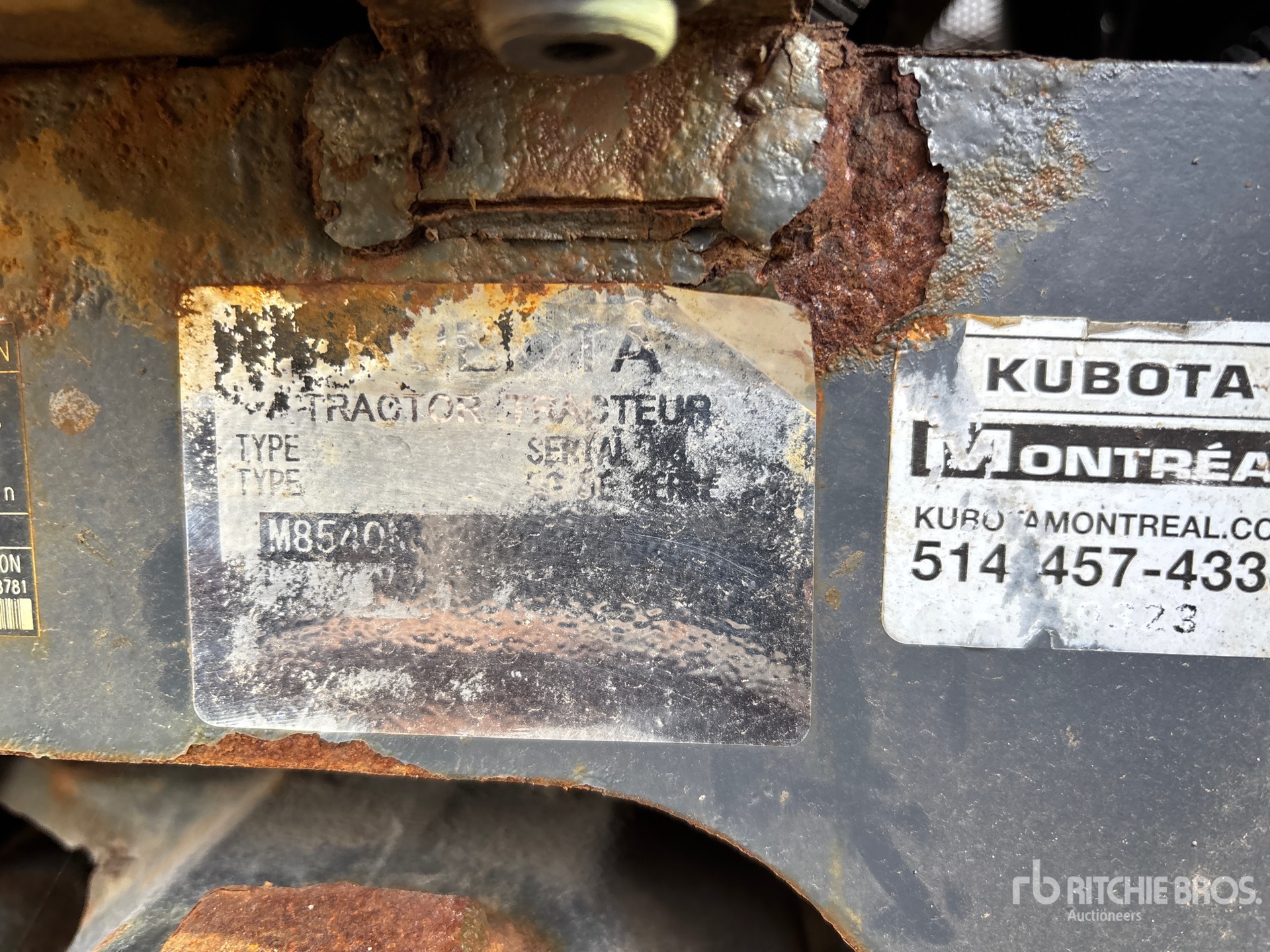 2015 Kubota M8540