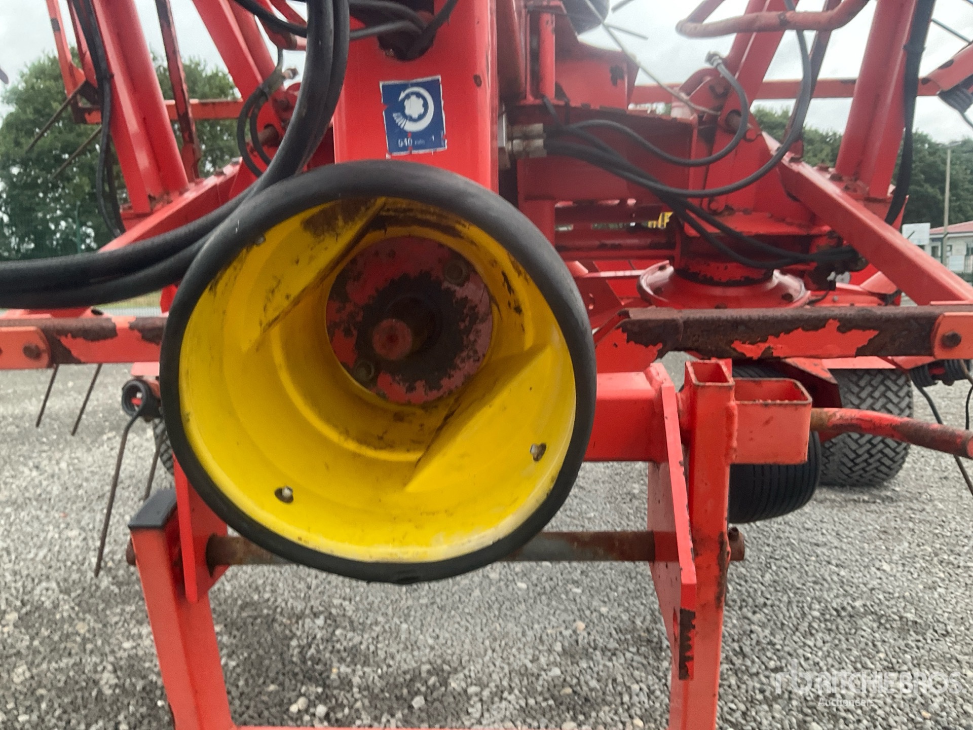 Kuhn TE4052T