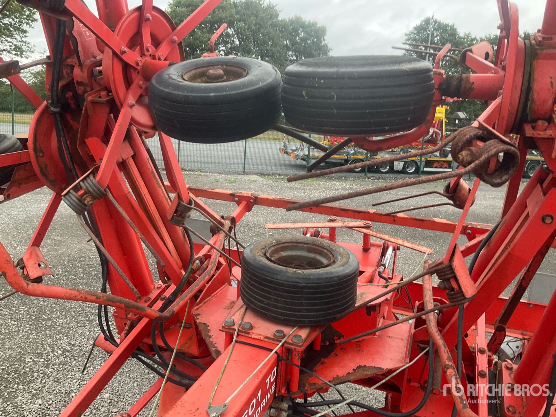 Kuhn TE4052T