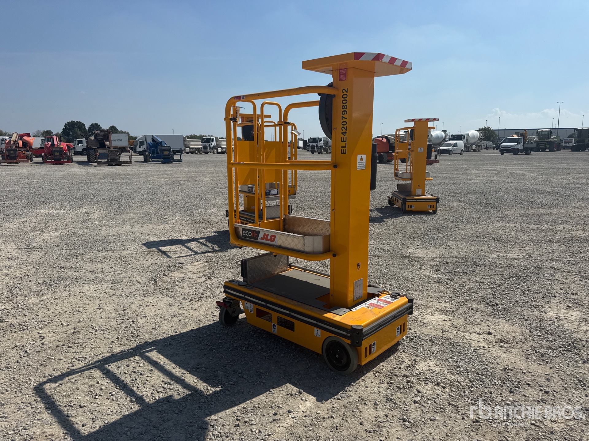 2022 JLG ECOLIFT