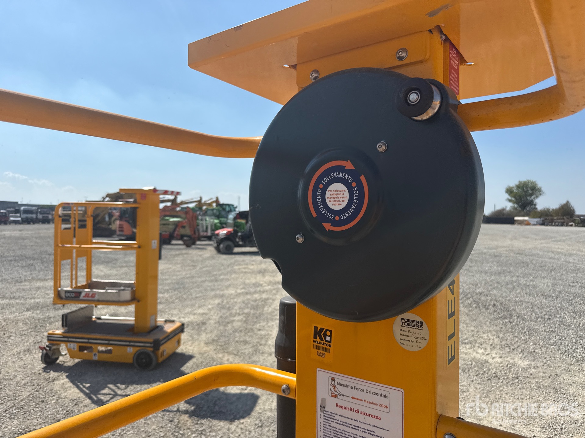 2022 JLG ECOLIFT