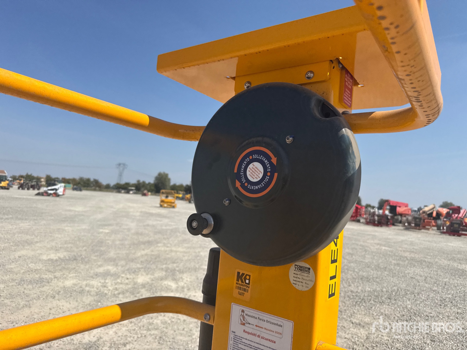 2022 JLG ECOLIFT