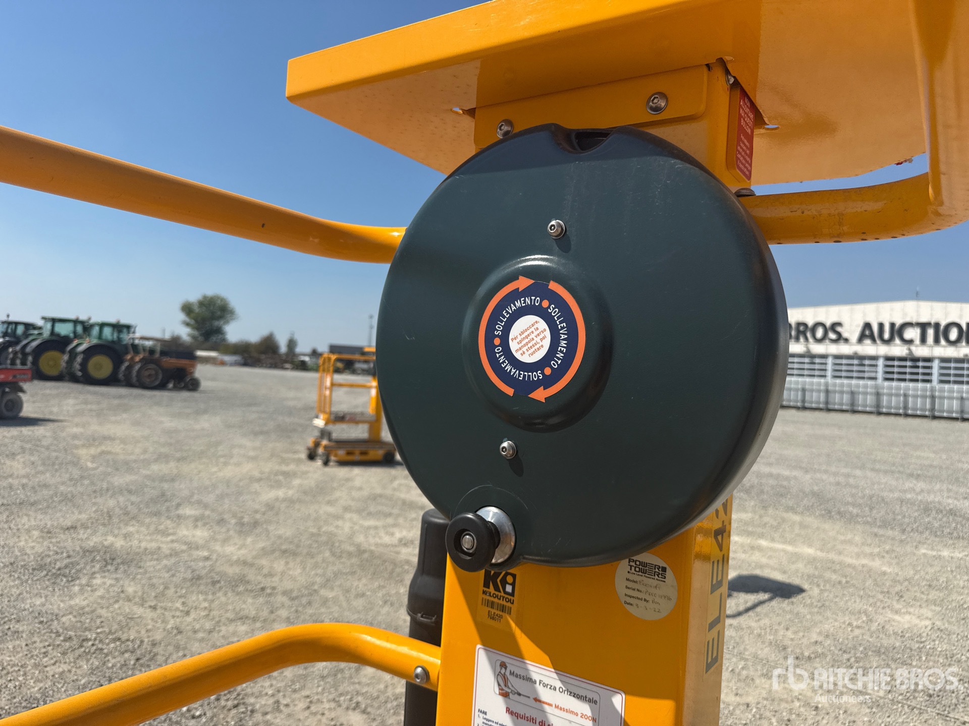 2022 JLG ECOLIFT