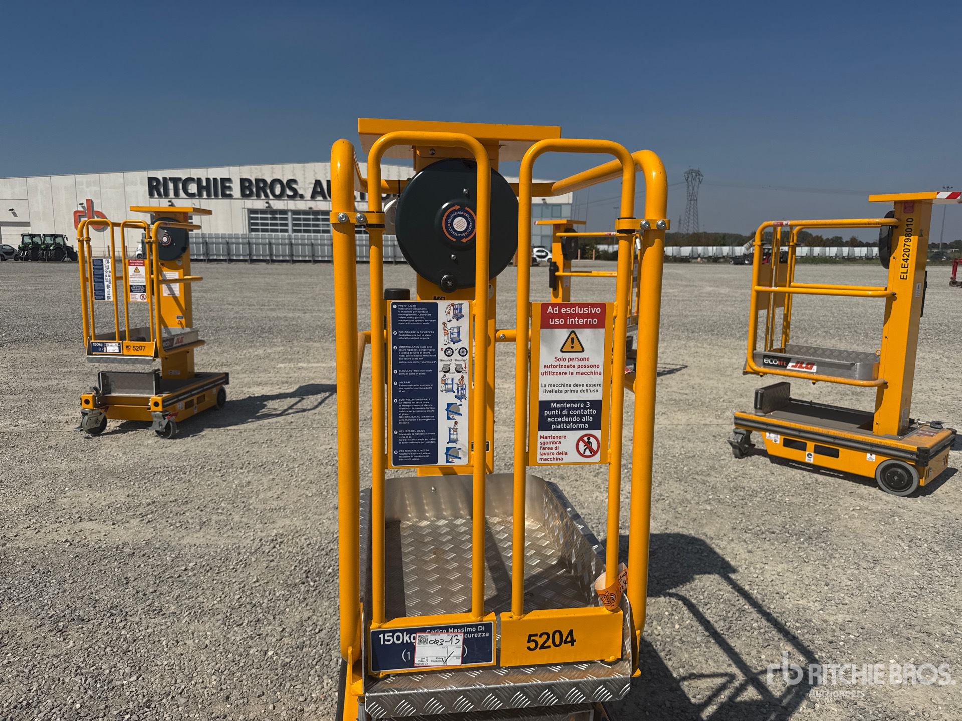 2022 JLG ECOLIFT