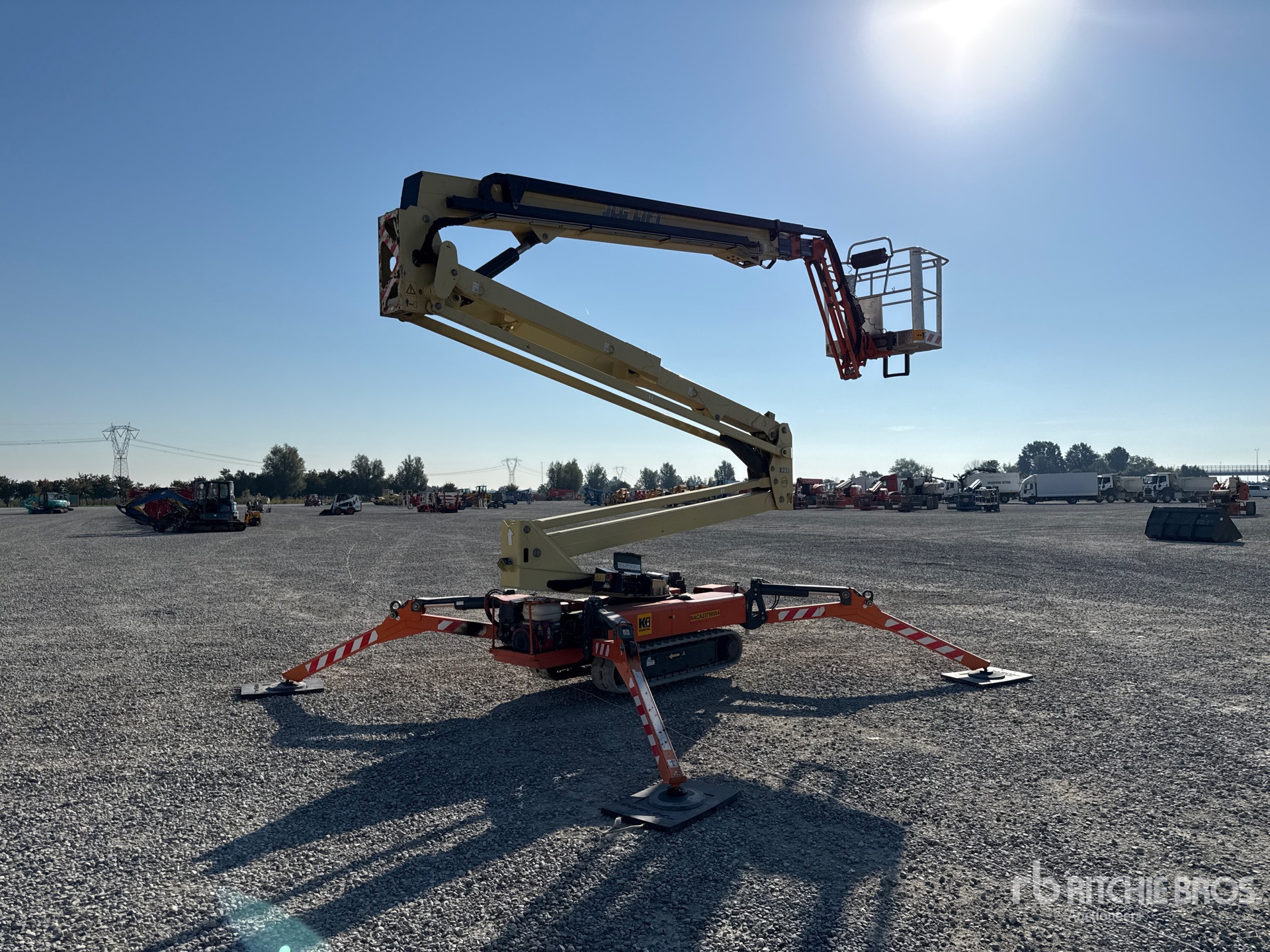 2013 JLG X23J