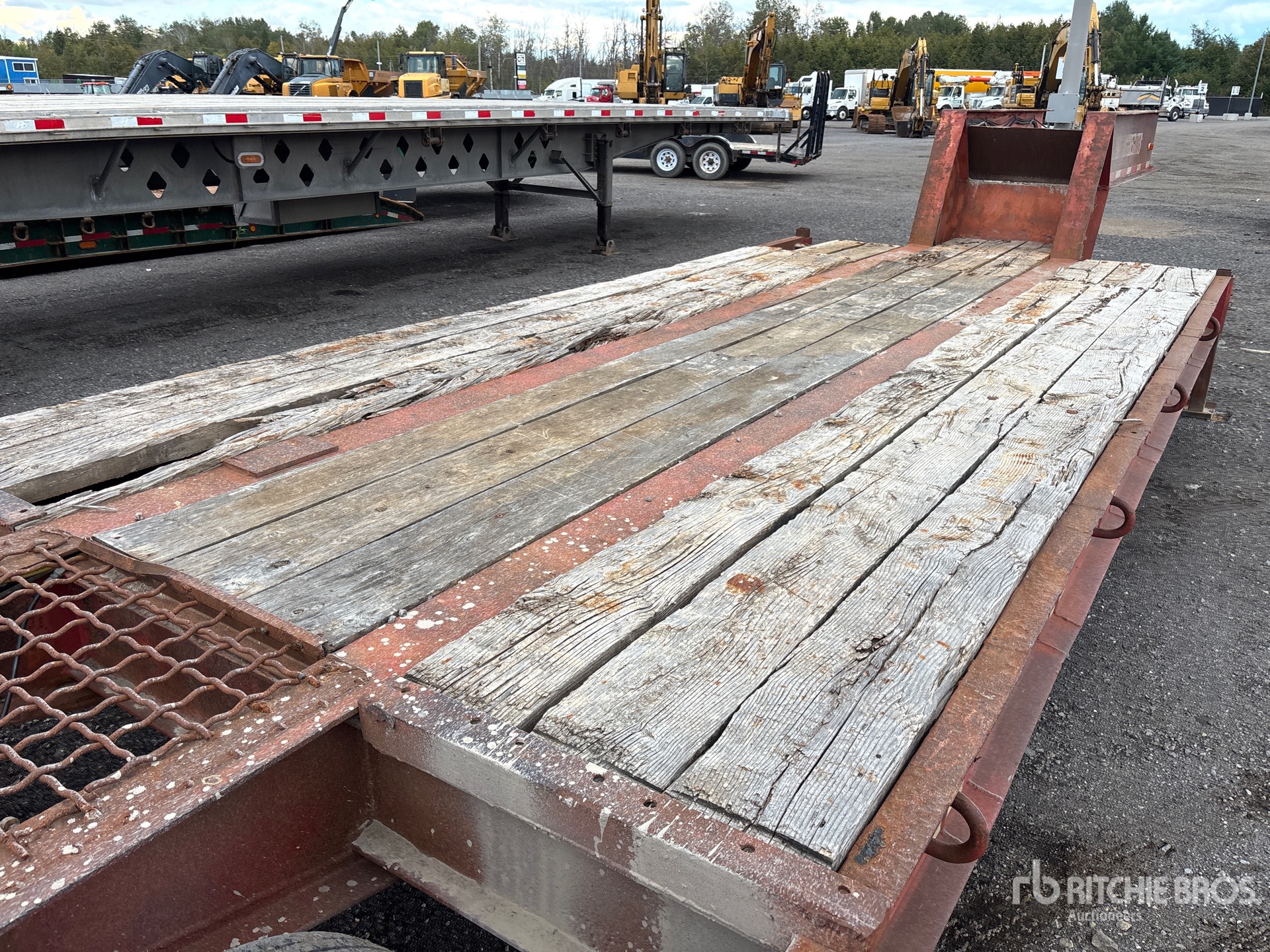 1970 Rogers 27 FT T/A GOOSENECK