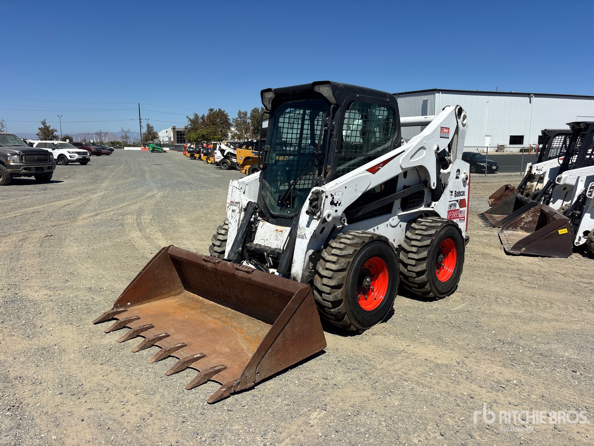 Photo of 2022 Bobcat S770