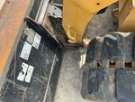 Chassis with Quick Coupler to Arms Pins