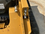 Hydraulics with Auxiliary Hydraulic Plumbing