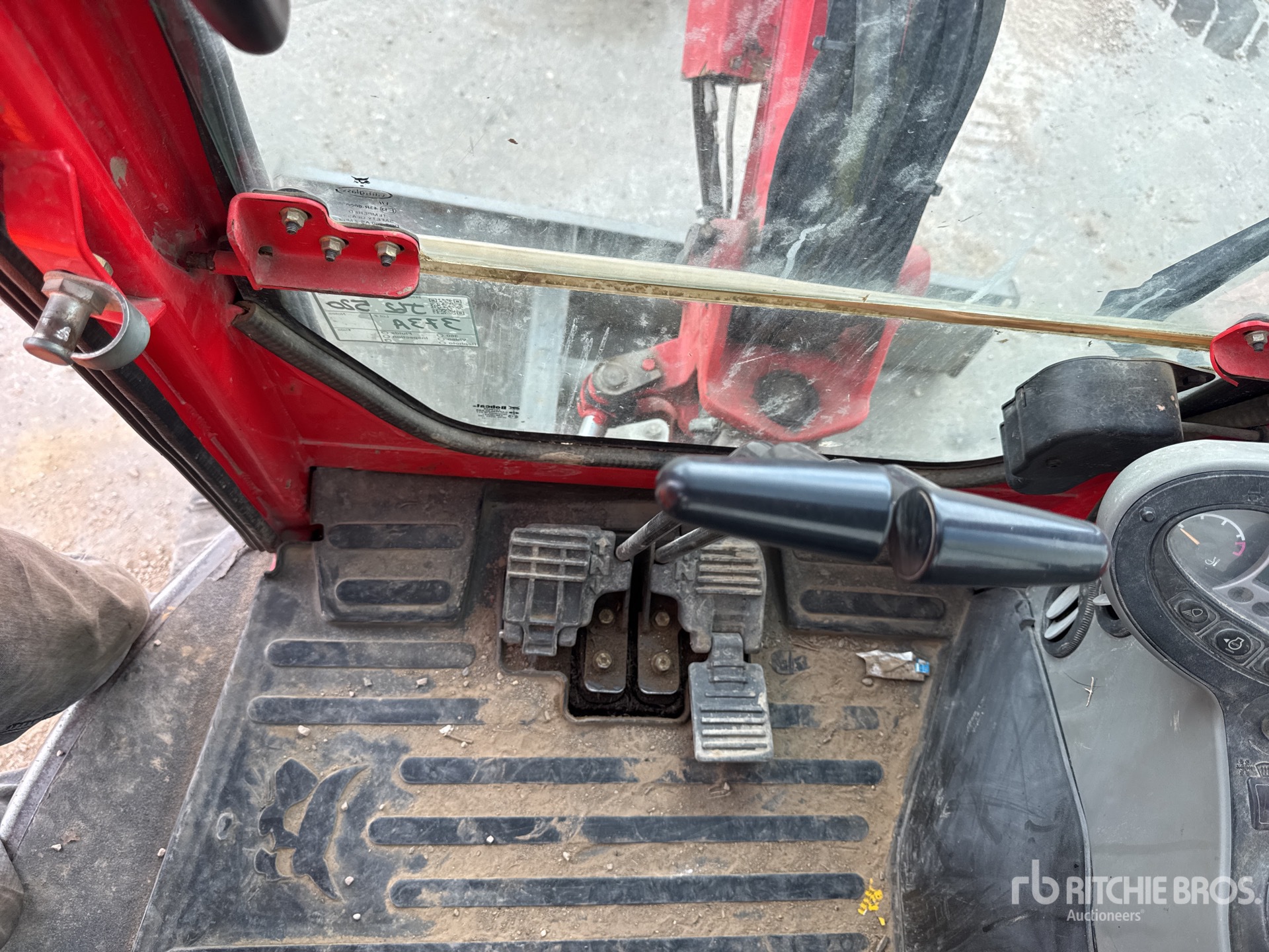 2017 Bobcat E26