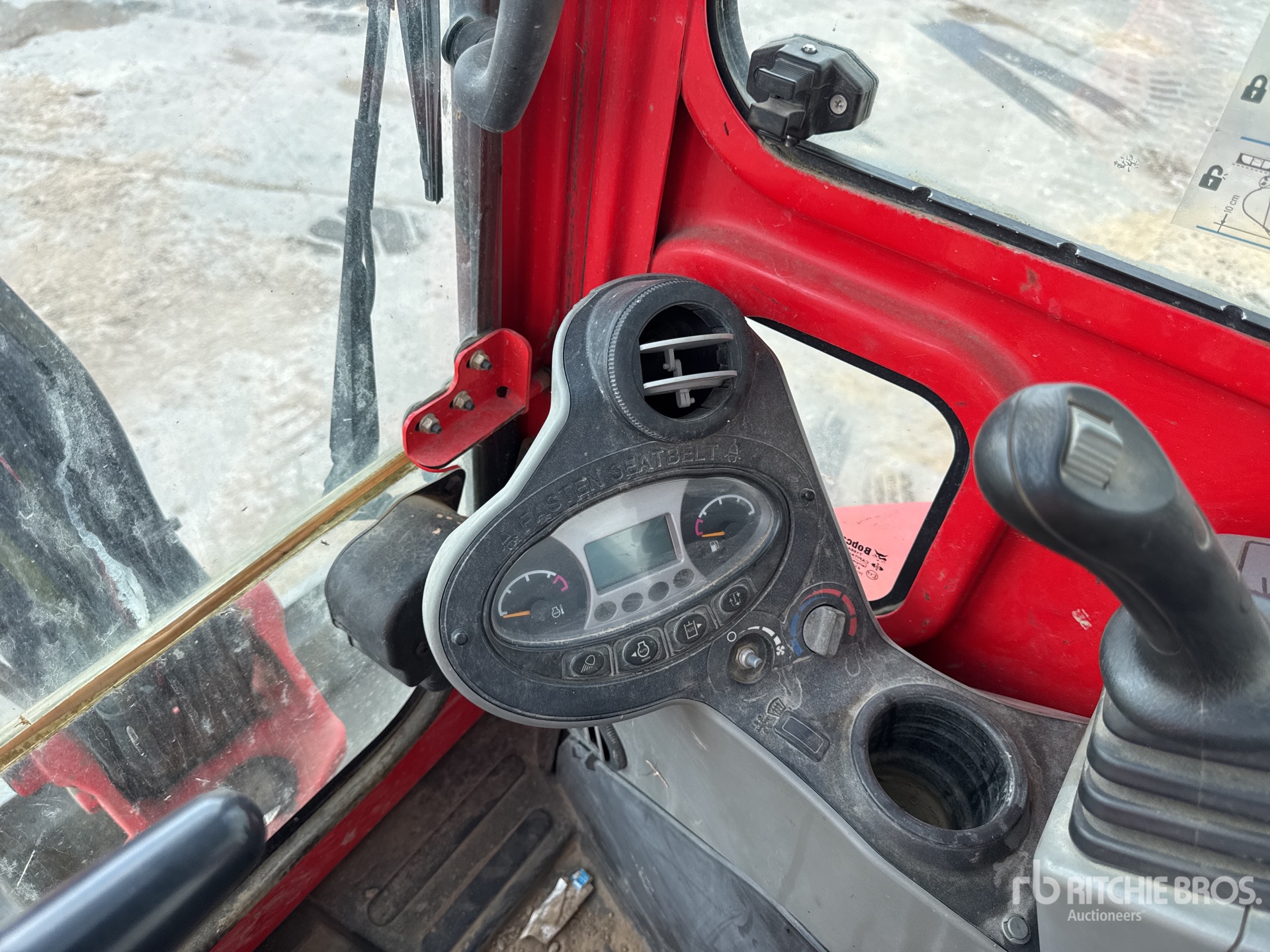 2017 Bobcat E26