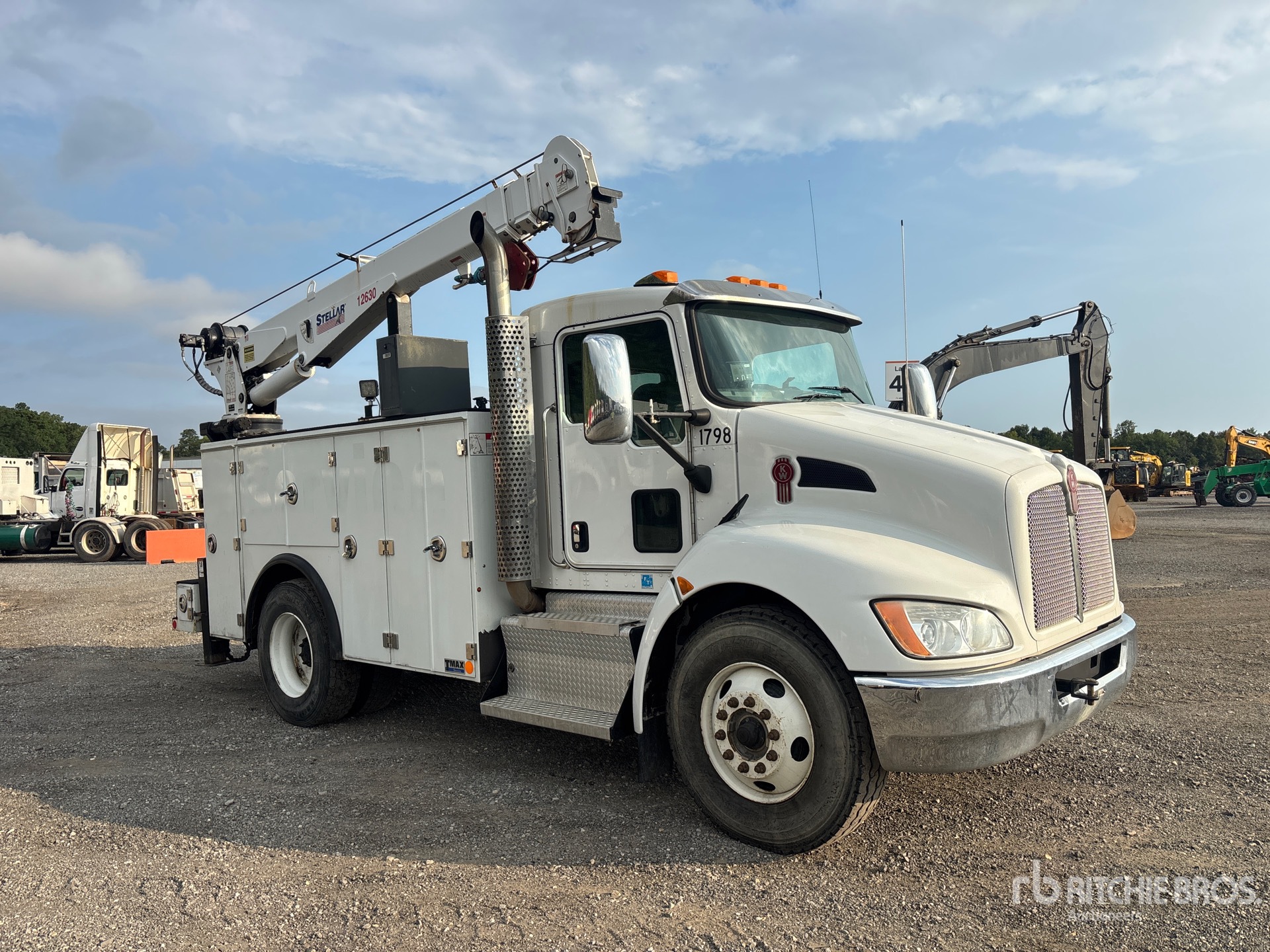 2017 Kenworth T370