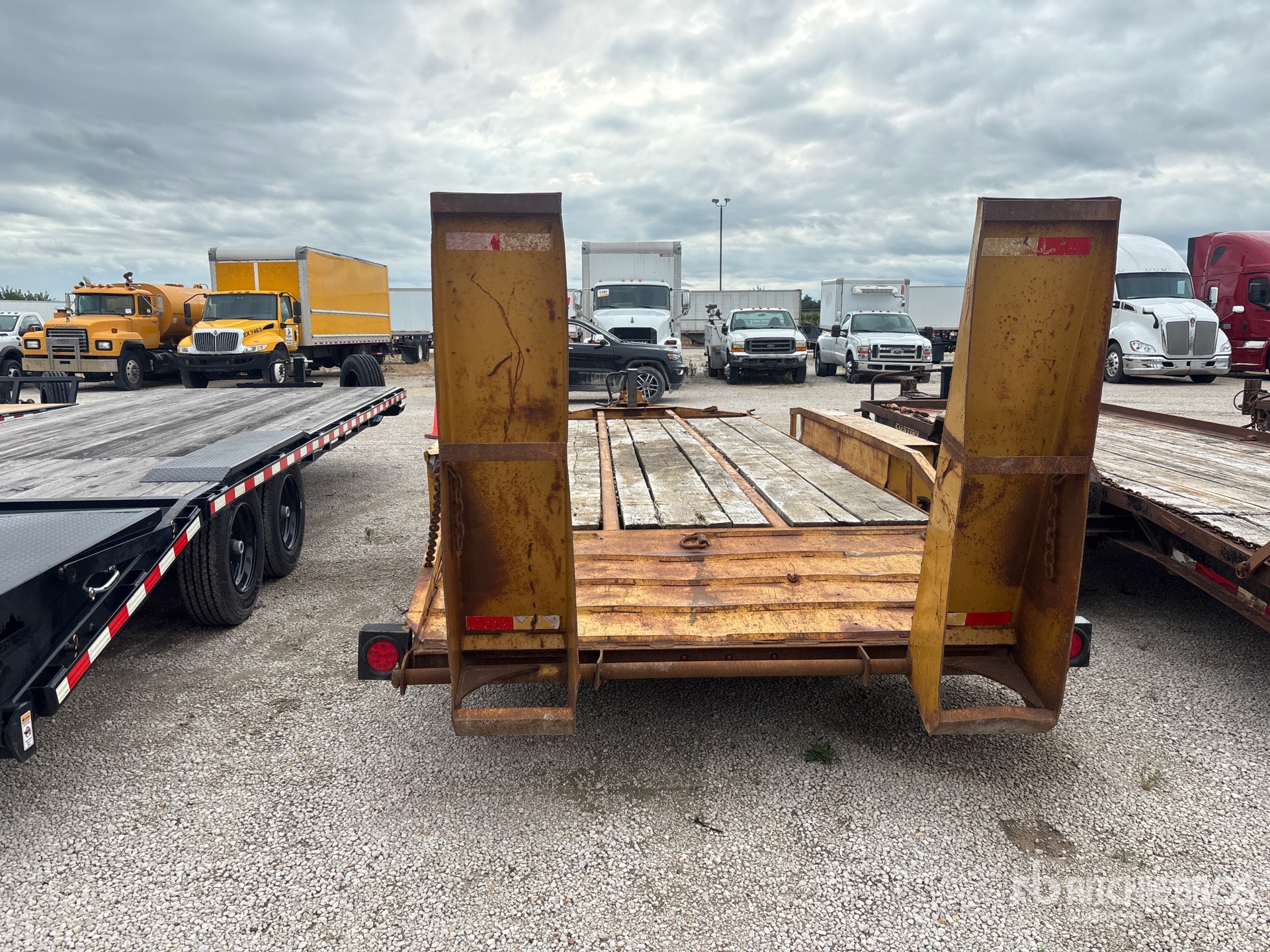 1999 Belshe 21 FT T/A