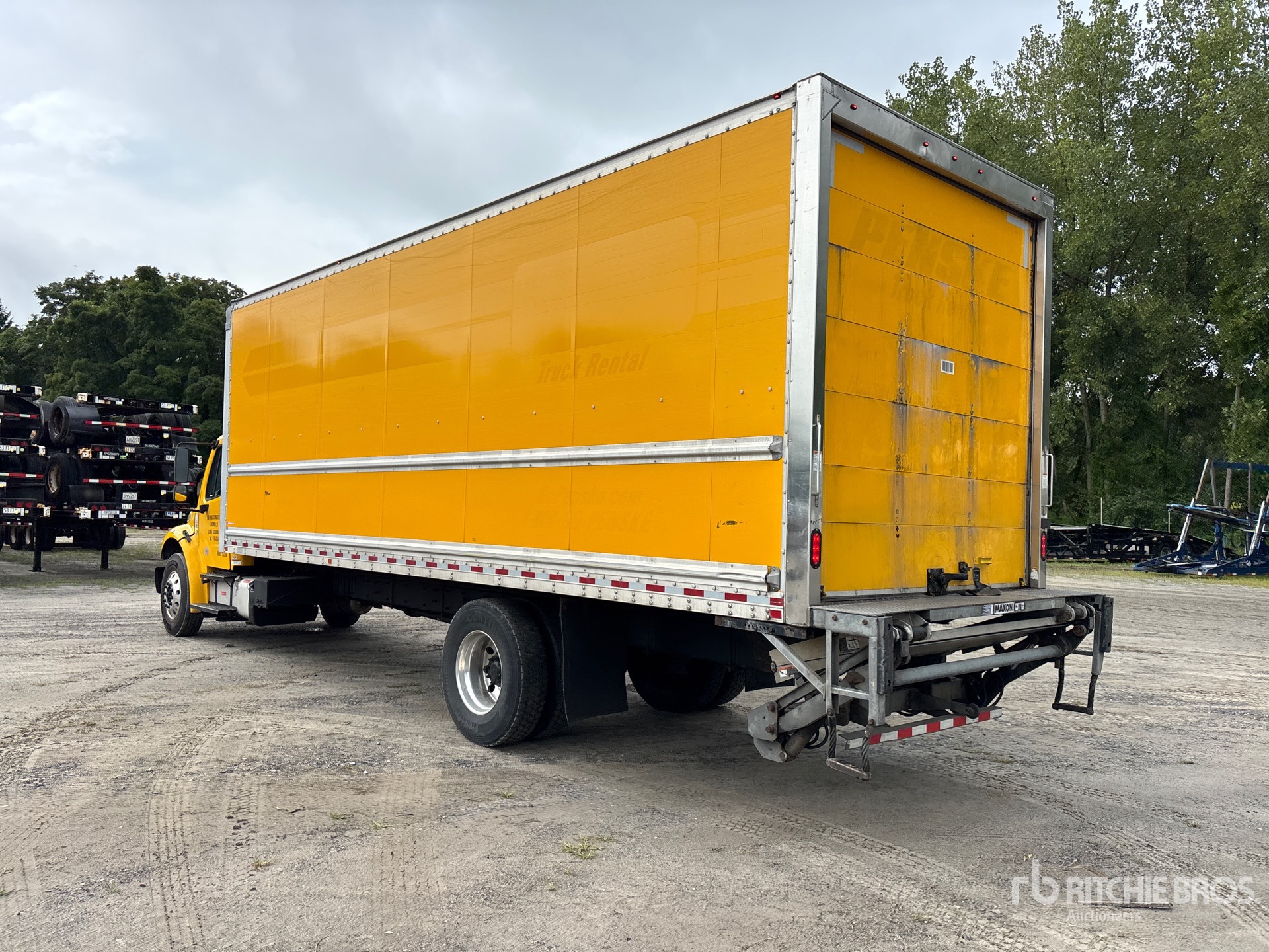 2019 Freightliner M2 112