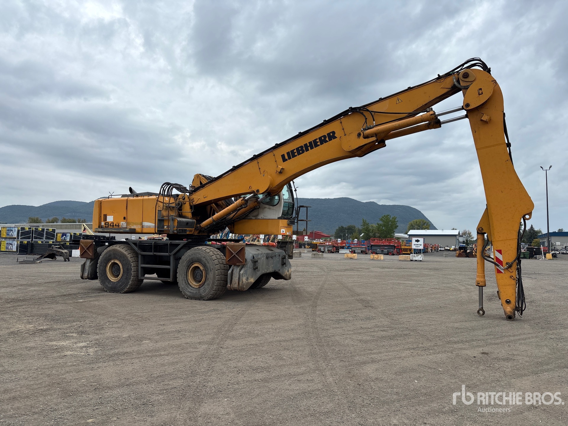 2007 Liebherr 944LH