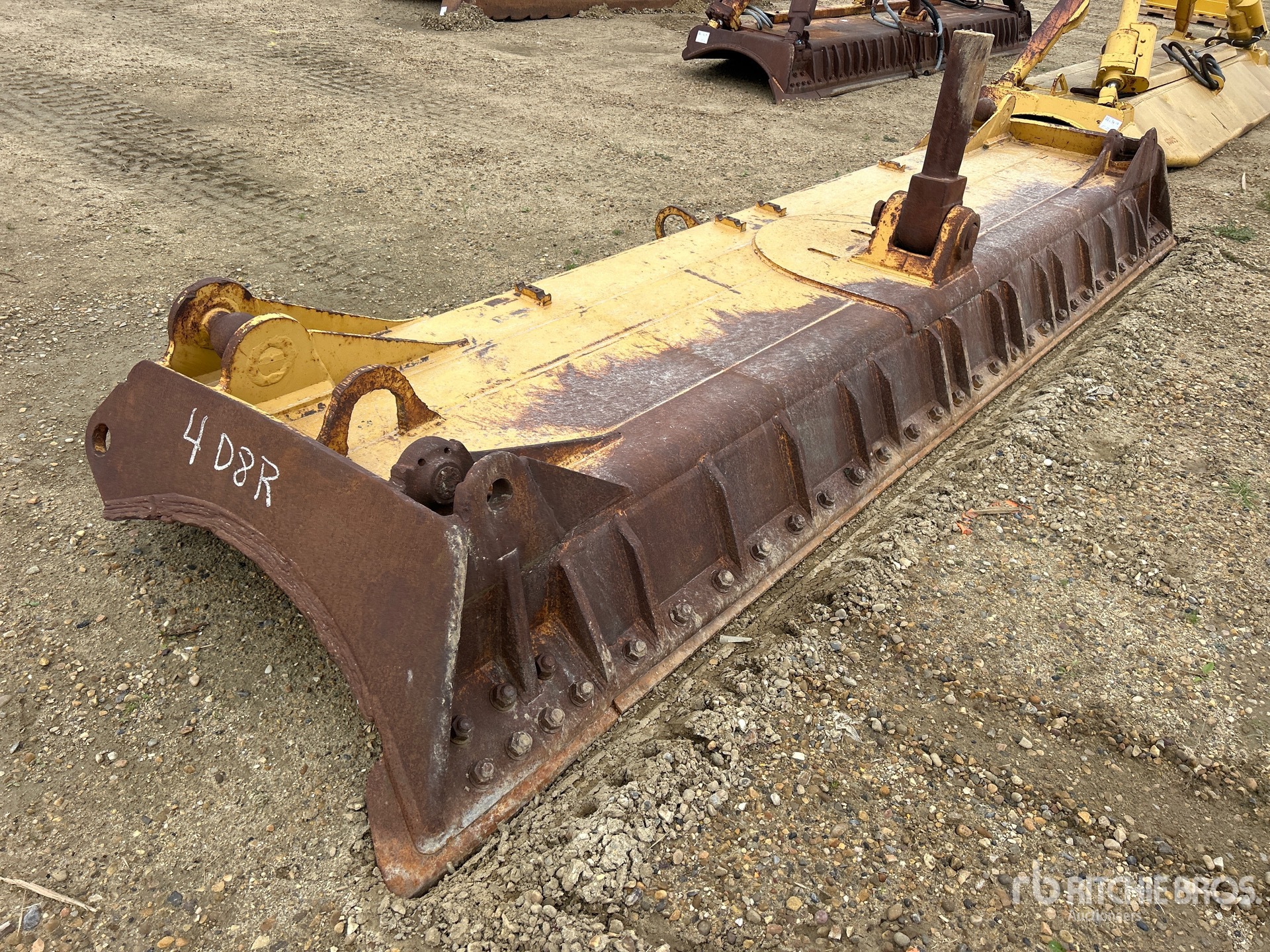 Caterpillar 176 IN - FITS CAT D8R