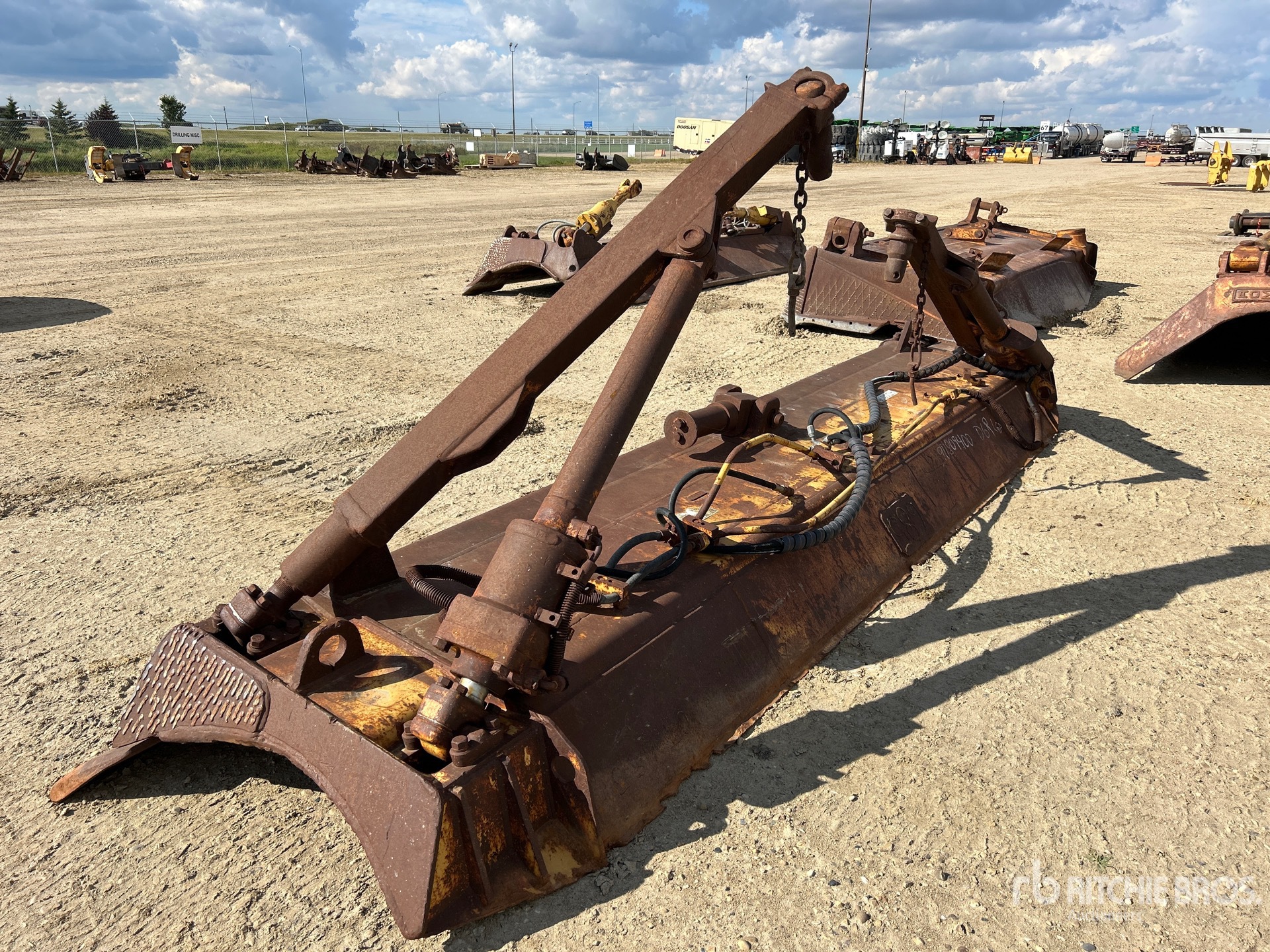 Caterpillar 196 IN STRAIGHT - FITS CAT D6R/H