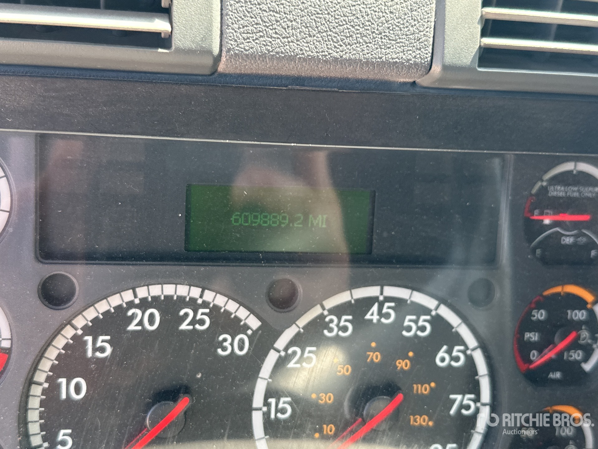 2016 Freightliner CASCADIA 125