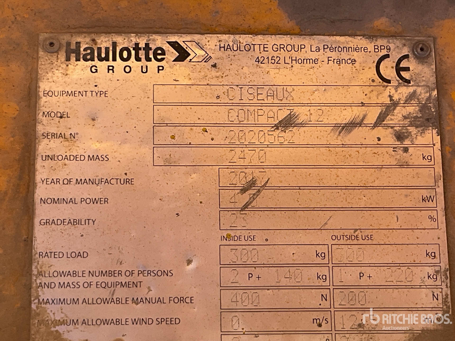 2017 Haulotte COMPACT12
