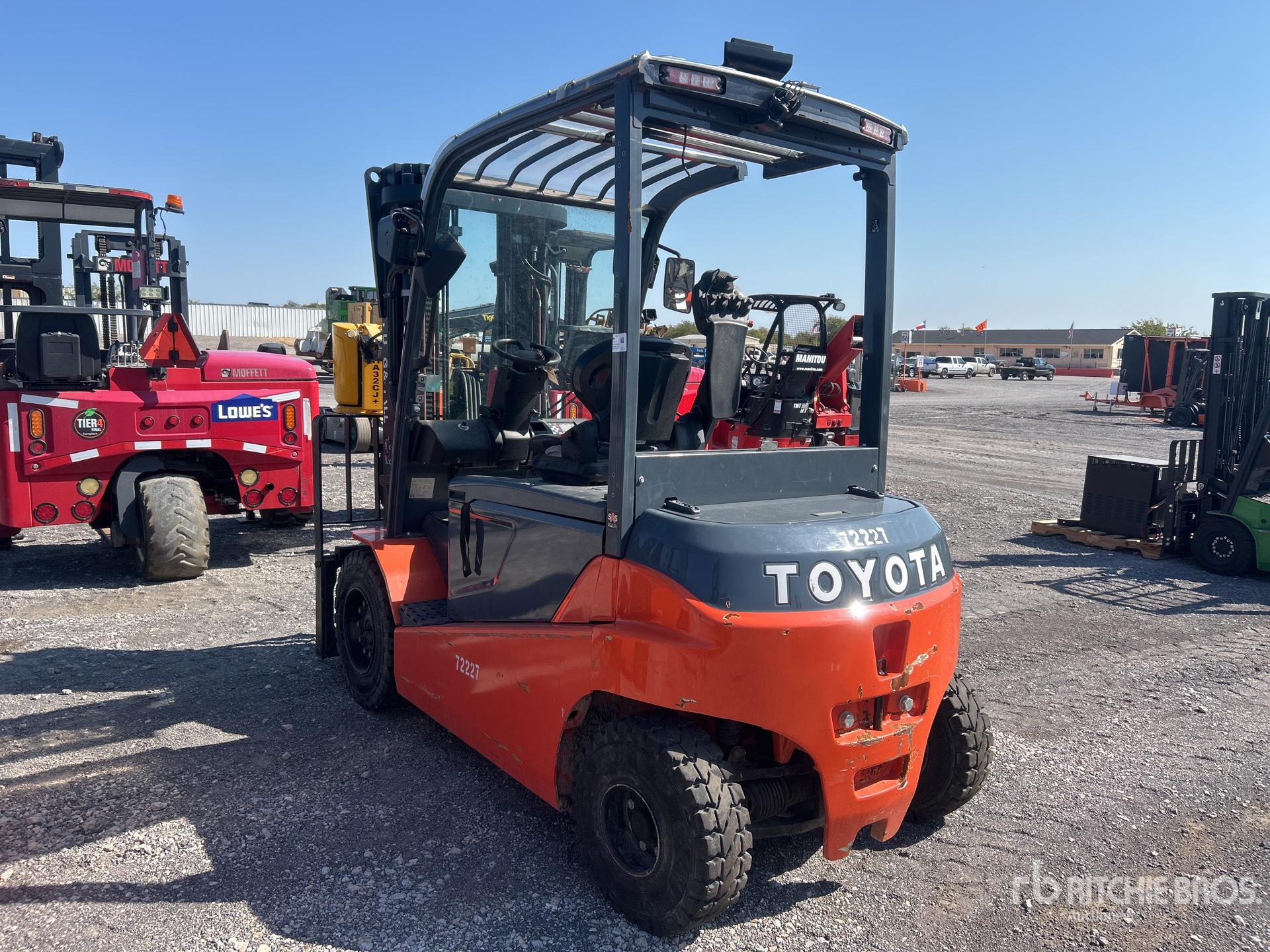 Toyota 05-8FBM40T