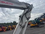 Hydraulics with Auxiliary Hydraulic Plumbing