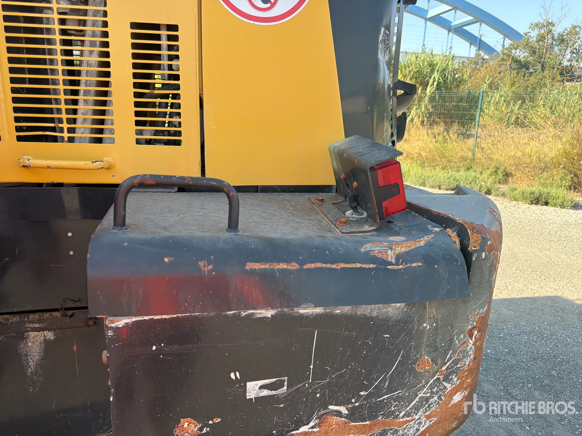 2011 Komatsu WA470-6
