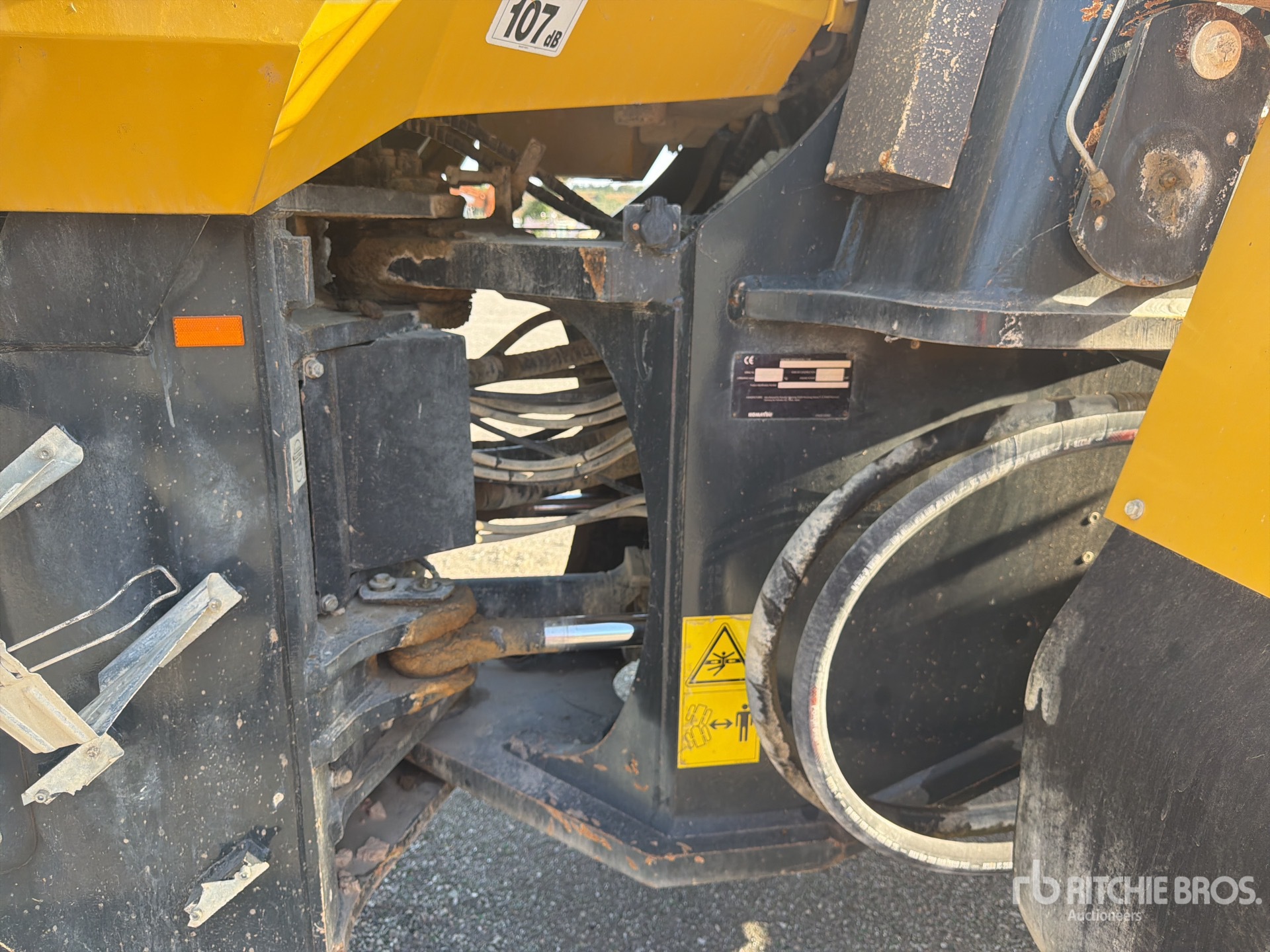 2011 Komatsu WA470-6