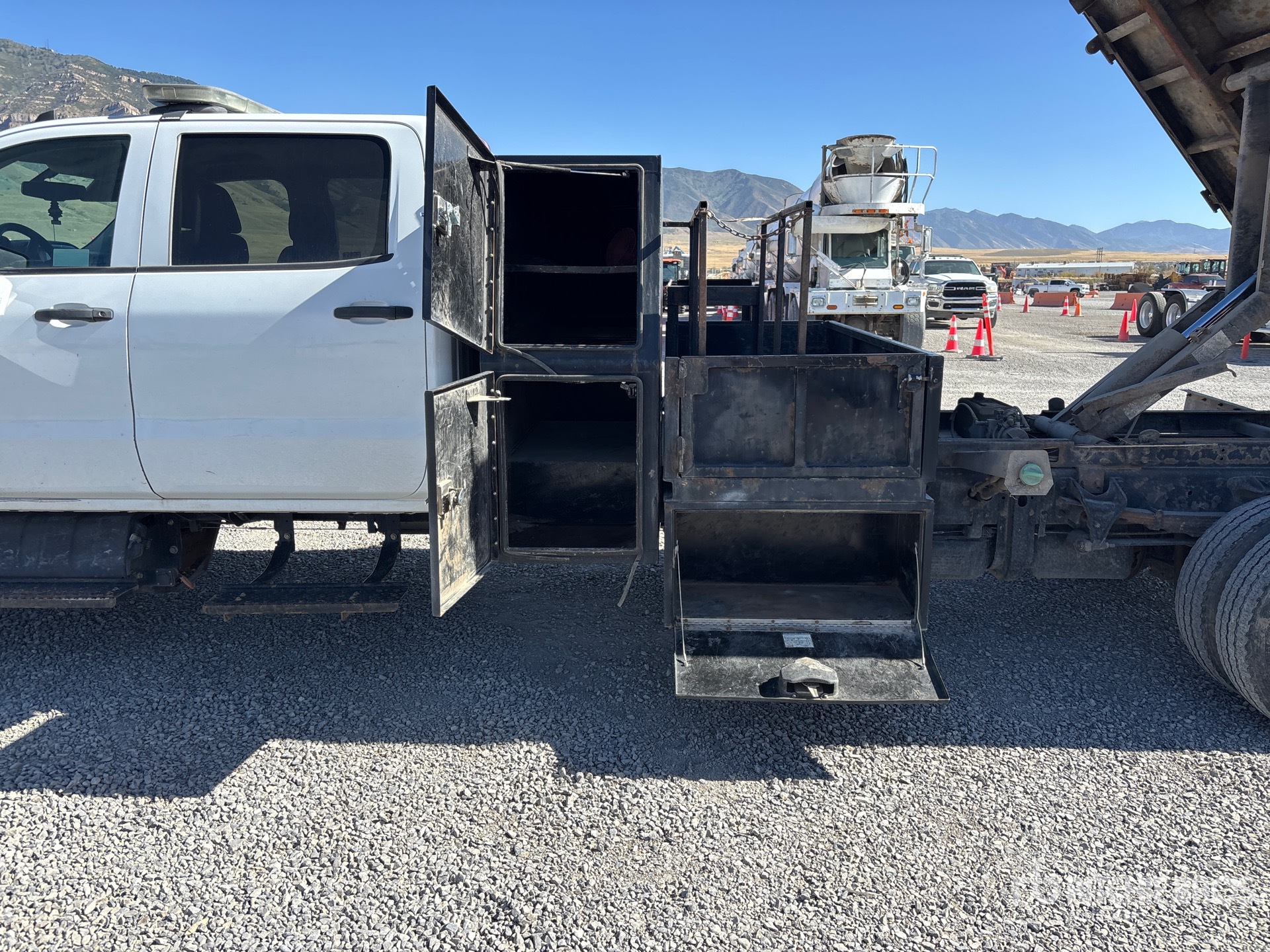 2019 Chevrolet SILVERADO 5500H