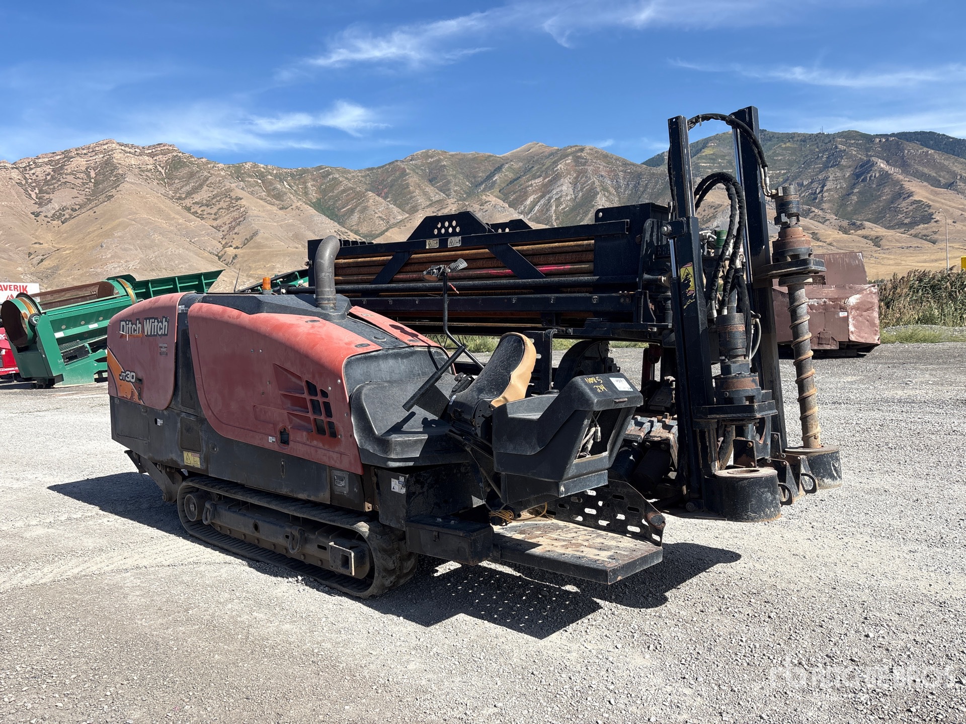 2017 Ditch Witch JT30