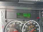 4 Transmision with Engine Hours
