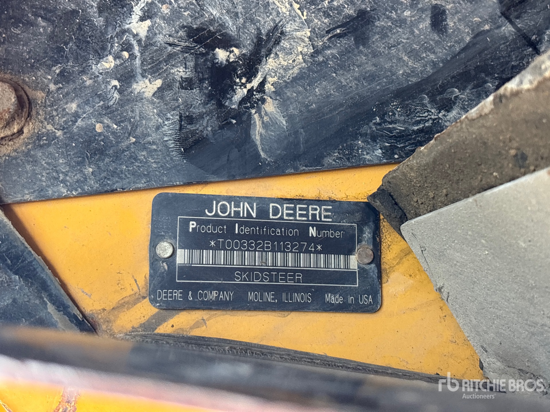 2005 John Deere 332